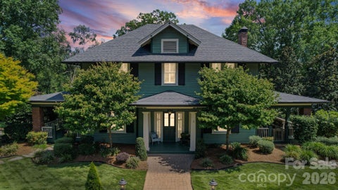 Photo of 424 S York Street, Gastonia, NC 28052 (MLS # 4417624)