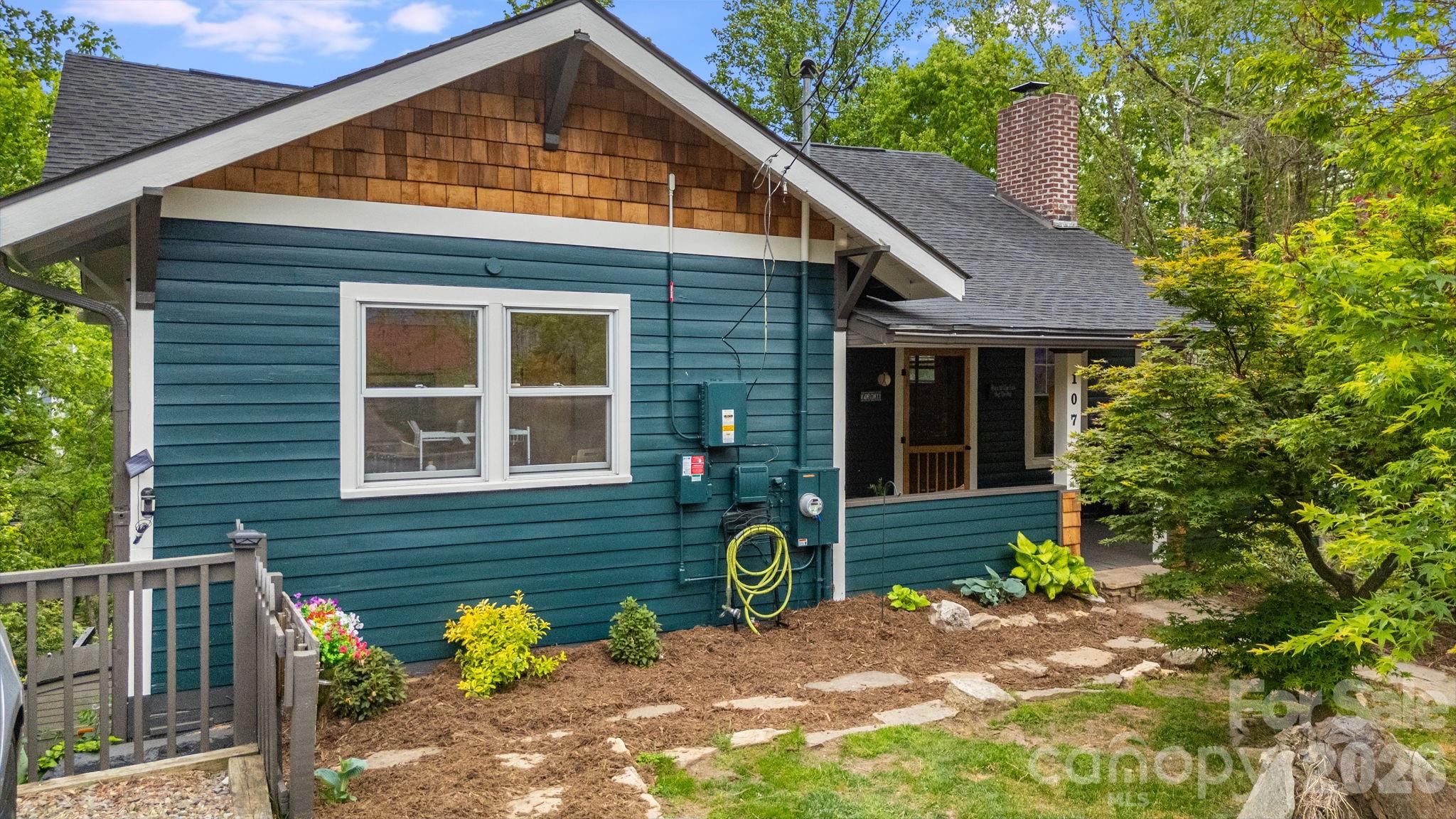 107 Courtland Avenue