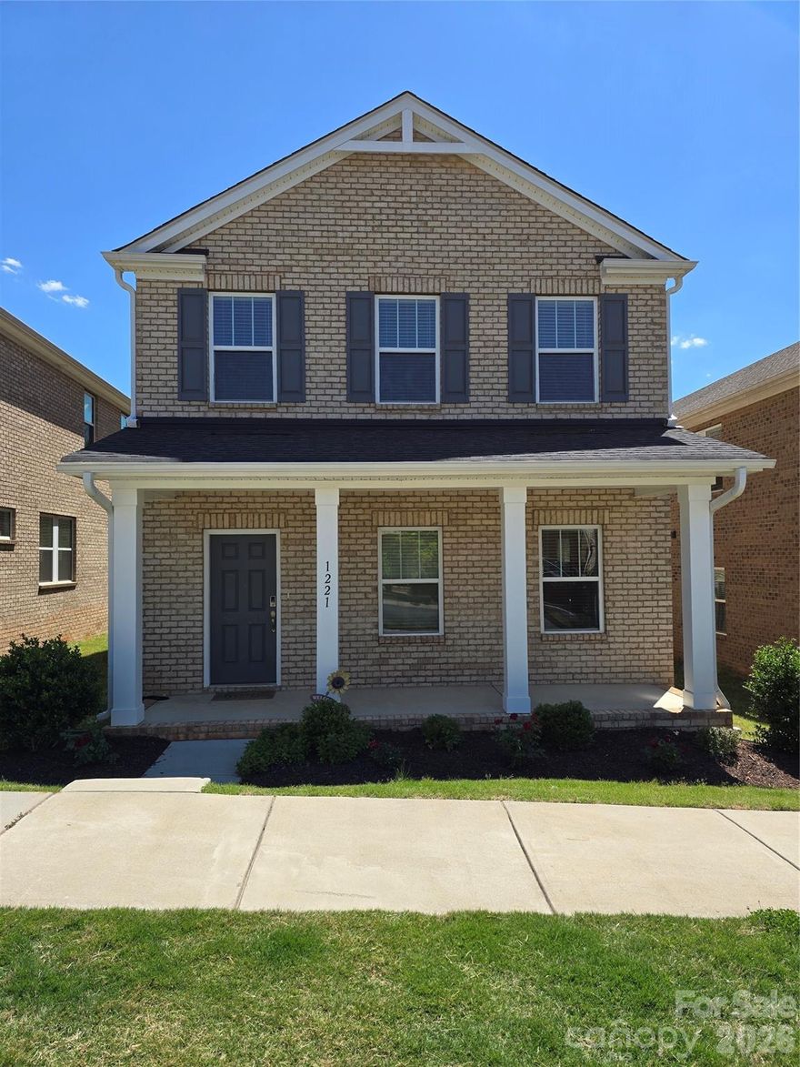 Beautifully maintained all-brick home built in 2021 located in highly desirable Mint Hill Village just minutes from shopping, dining, parks, and I-485. This move-in-ready 4-bedroom, 2.5-bath home features an open-concept floor plan filled with natural light, spacious living areas, and a stylish kitchen complete with an oversized island, large pantry, and ample cabinet space. Upstairs offers generously sized bedrooms plus a versatile loft ideal for a home office, media room, or flex space. Enjoy the convenience of a rear-entry 2-car garage, low-maintenance living, and nearby community amenities including green space and a dog park. Conveniently located near downtown Mint Hill, Matthews, and Uptown Charlotte, this home offers the perfect combination of comfort, convenience, and newer construction living.