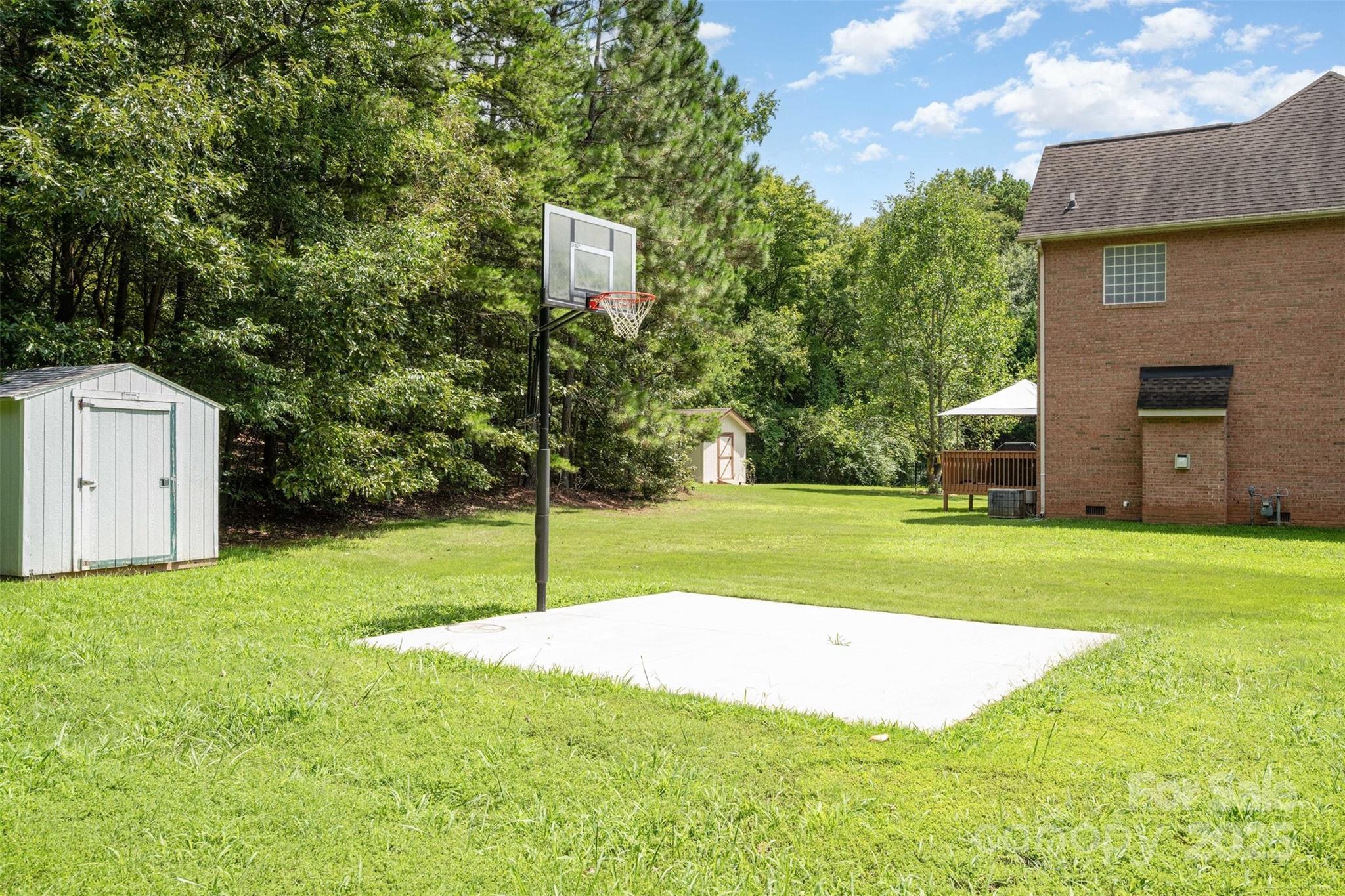 North Creek - Residential