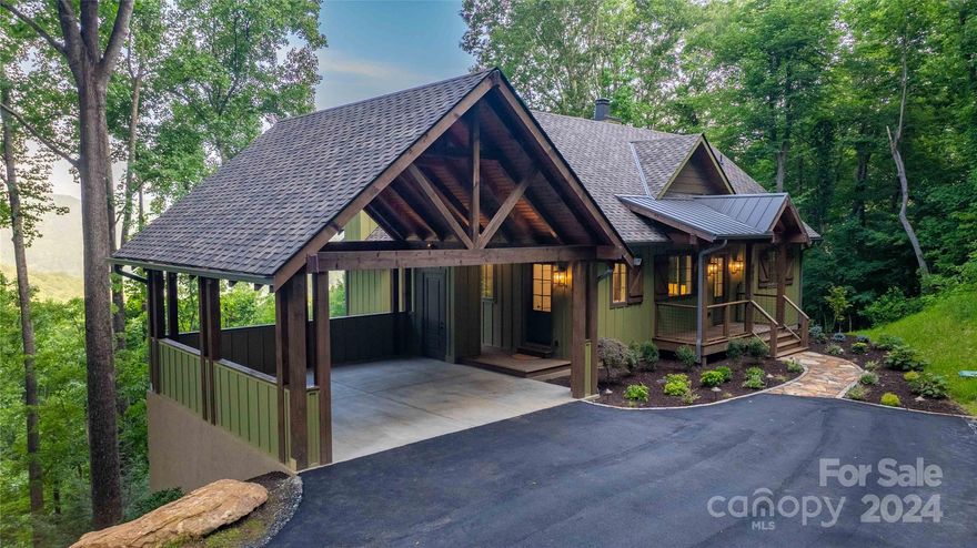 High Speed Gigabit Fiber Optic Internet! Authentic Arts and Crafts style residence in the heart of the Ascot Club at Highland Forest community. New construction with LP Smartside, upgraded roof shingles, hardwood floors, cathedral ceilings, granite counter tops, stainless appliances, Trex decking, spray foam insulation, and a stacked stone fireplace in the great room. Enjoy breathtaking year round views and the clubhouse with a restaurant and bar is only a short walk away. Utilities impact and connection fee.