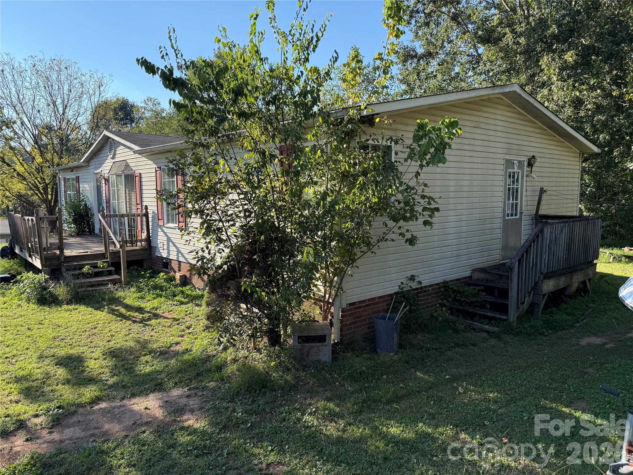 142 Forest Grove Drive 37