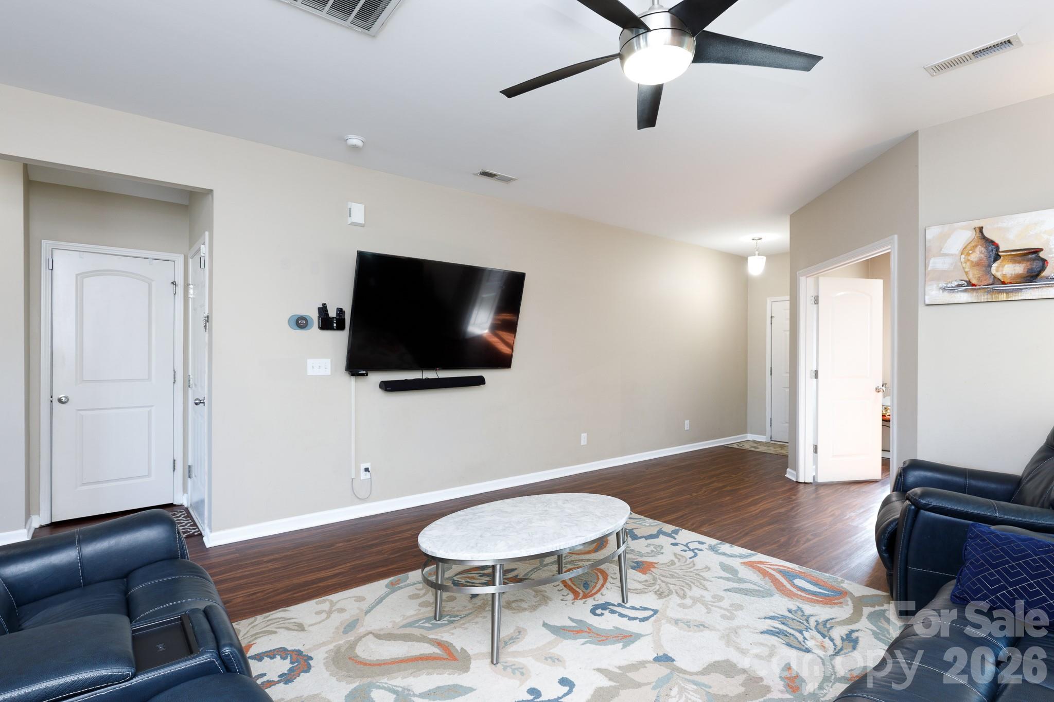 814 Summerlake Drive