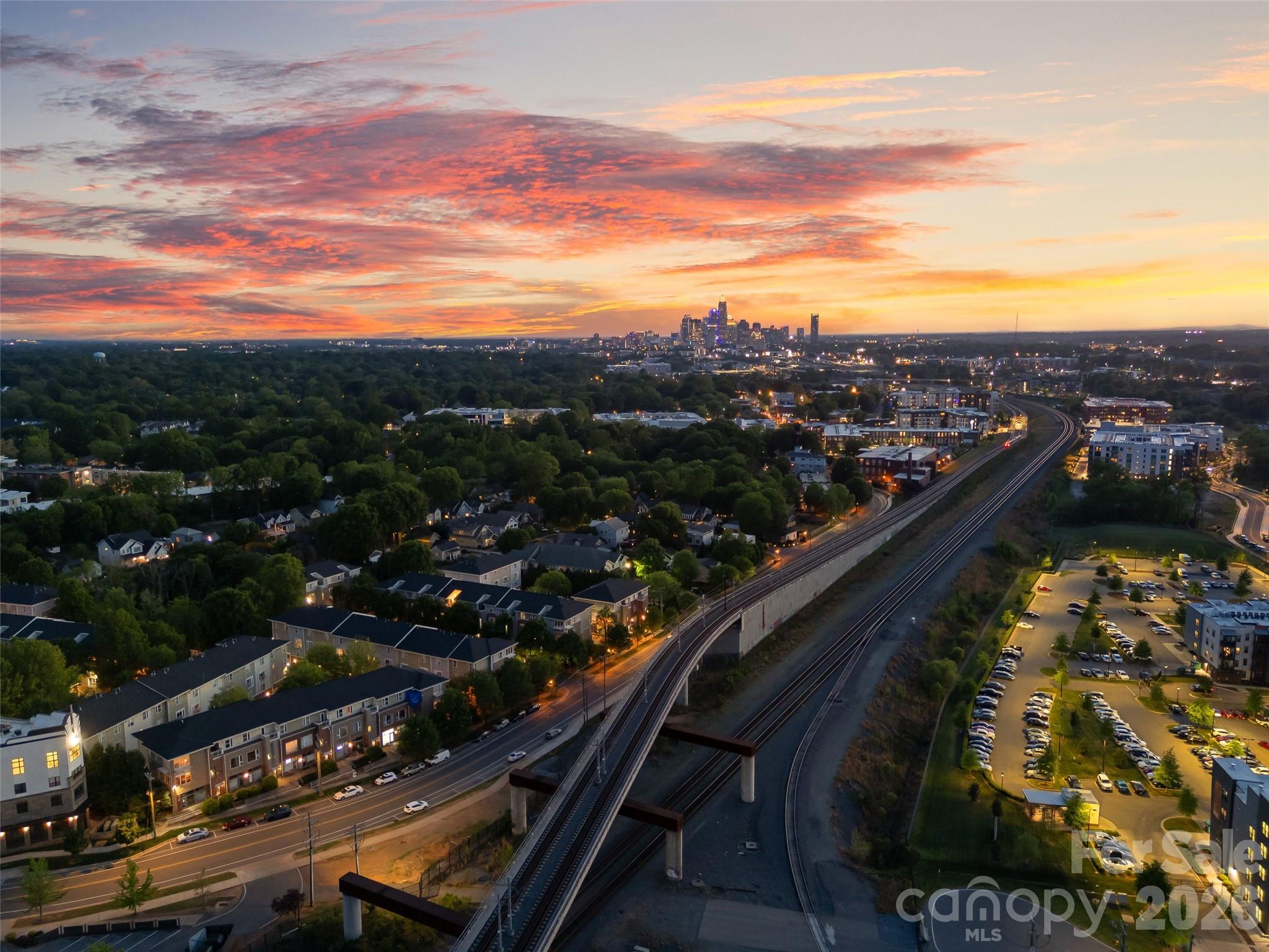 The Arts District - Residential