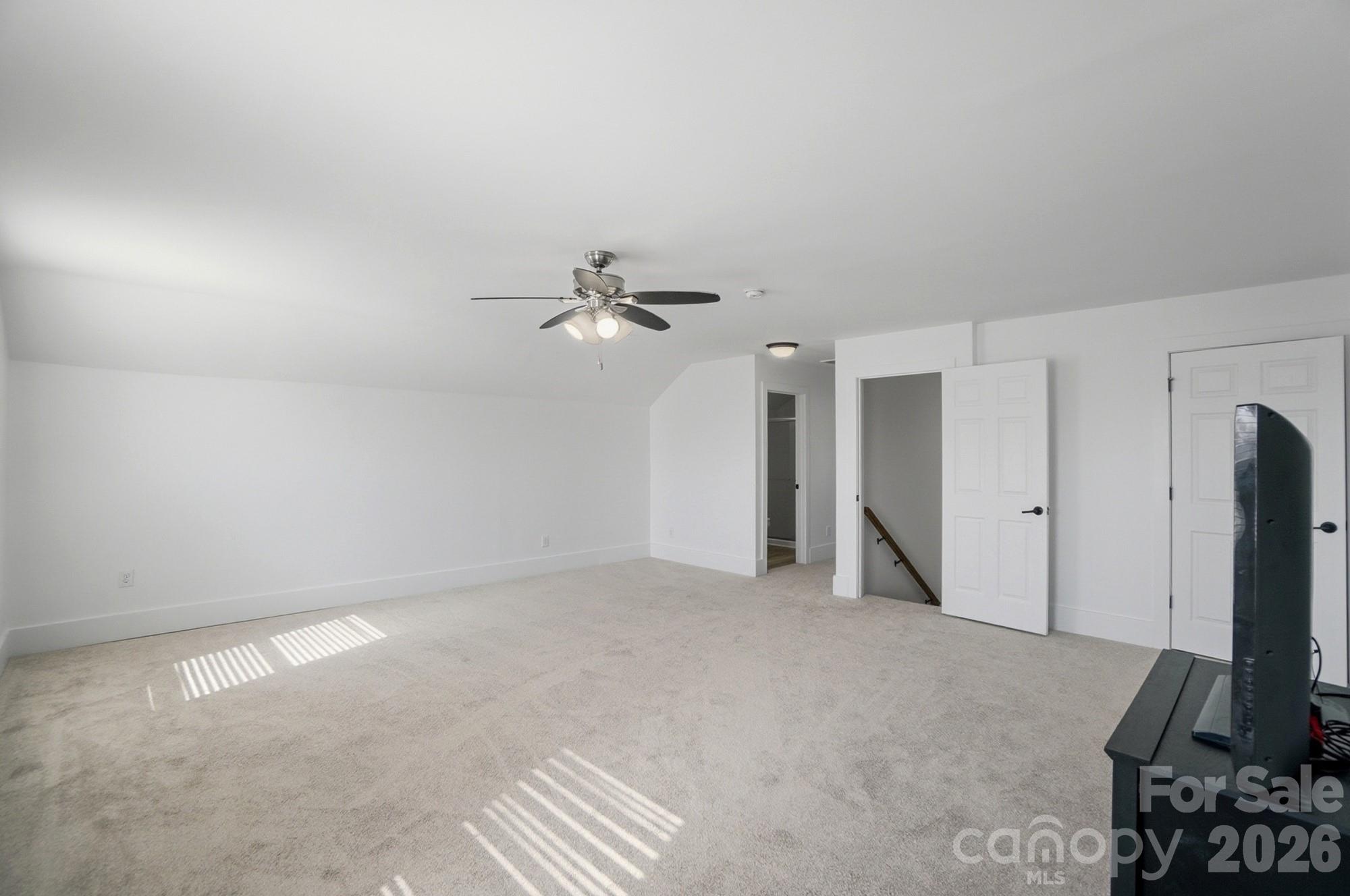 Lake Ridge - Residential