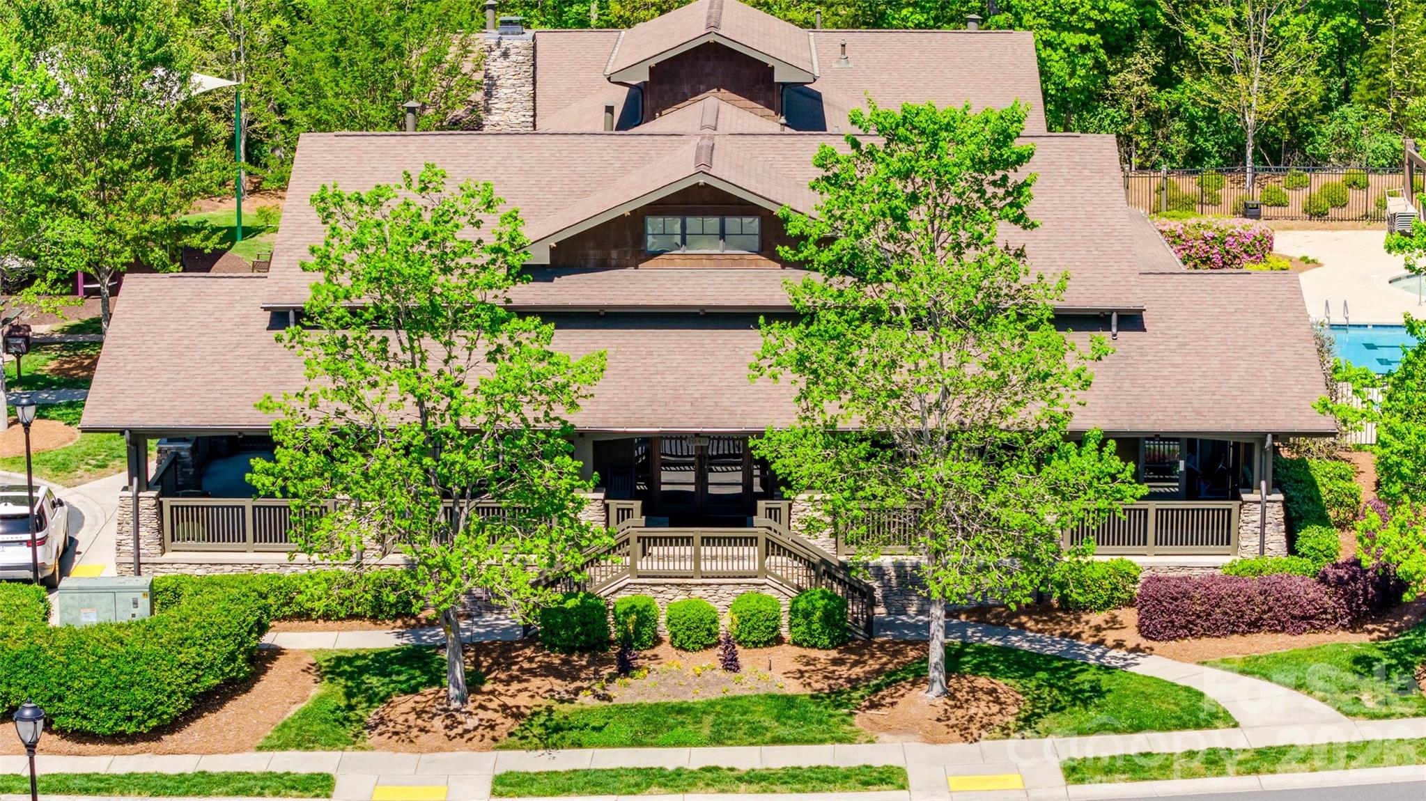 Lake Ridge - Residential