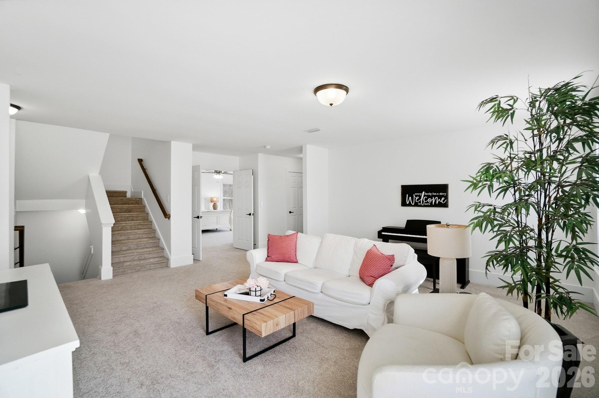 Lake Ridge - Residential