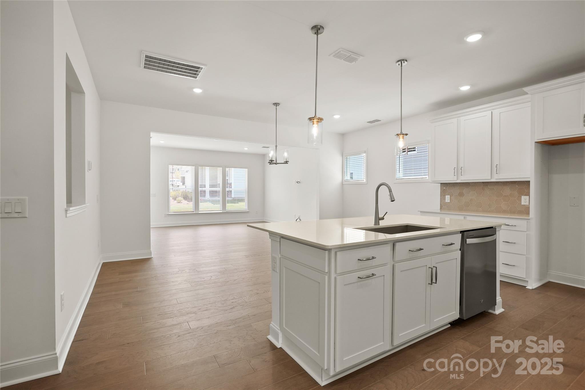 9365 Moss Plantation Avenue NW