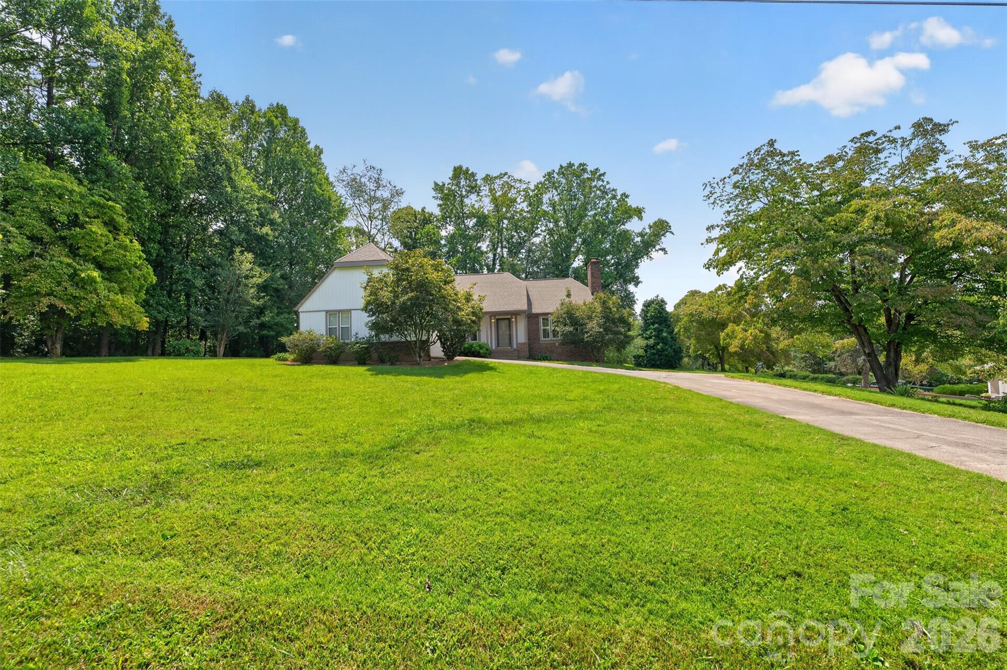 2923 Dogwood Drive