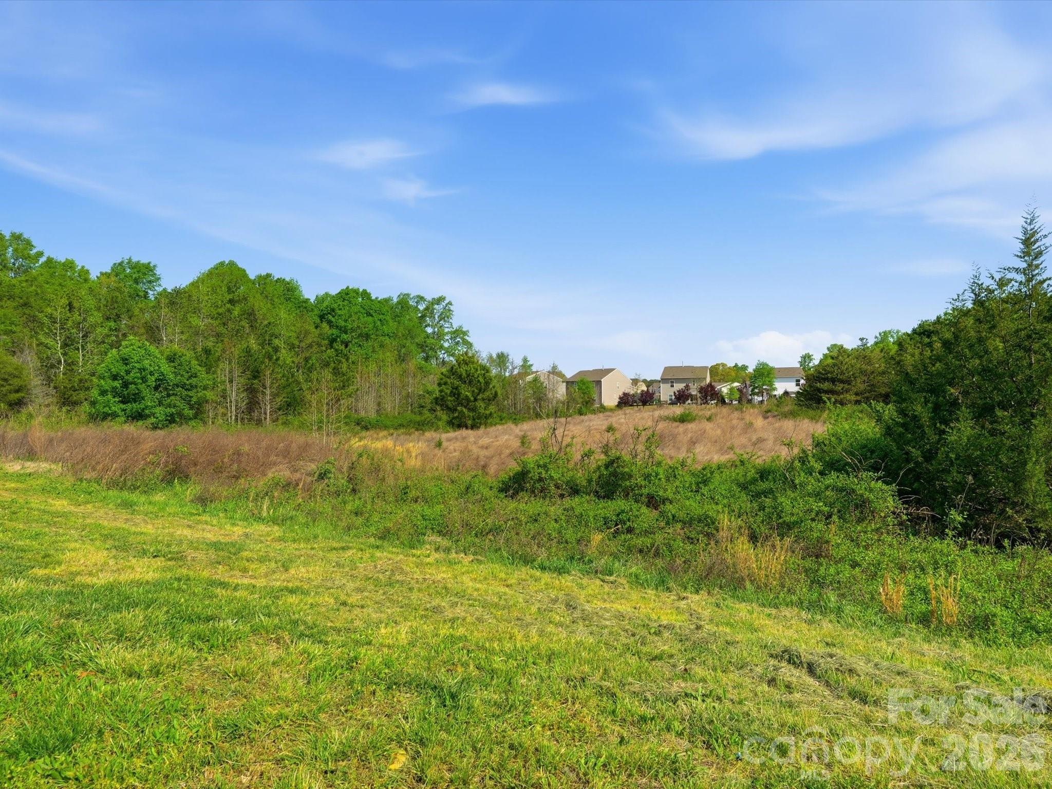 1386 Highway 55 Highway E