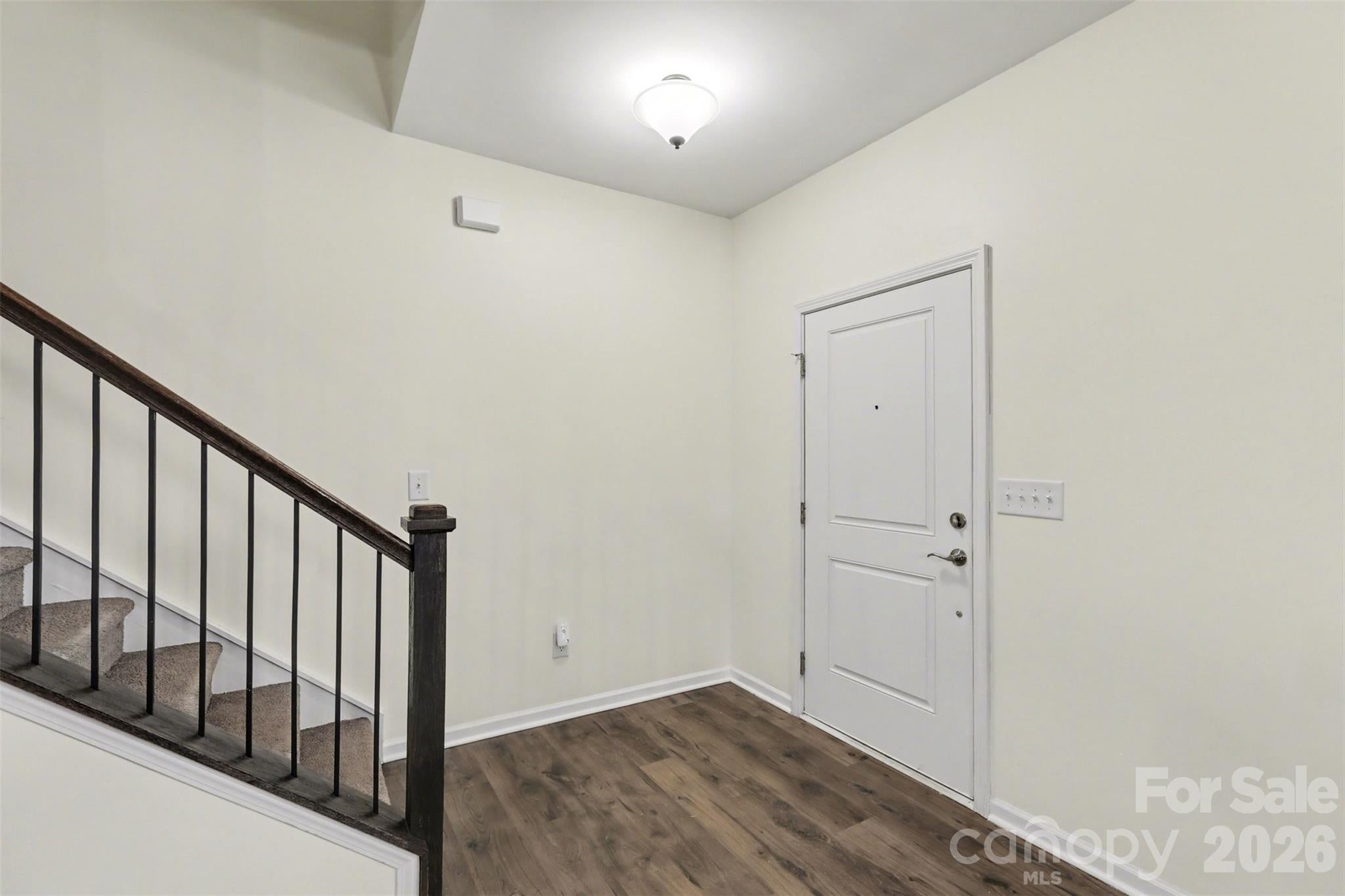 3024 Pinehills Way