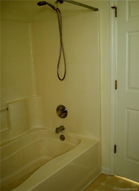 Highland Creek - Residential