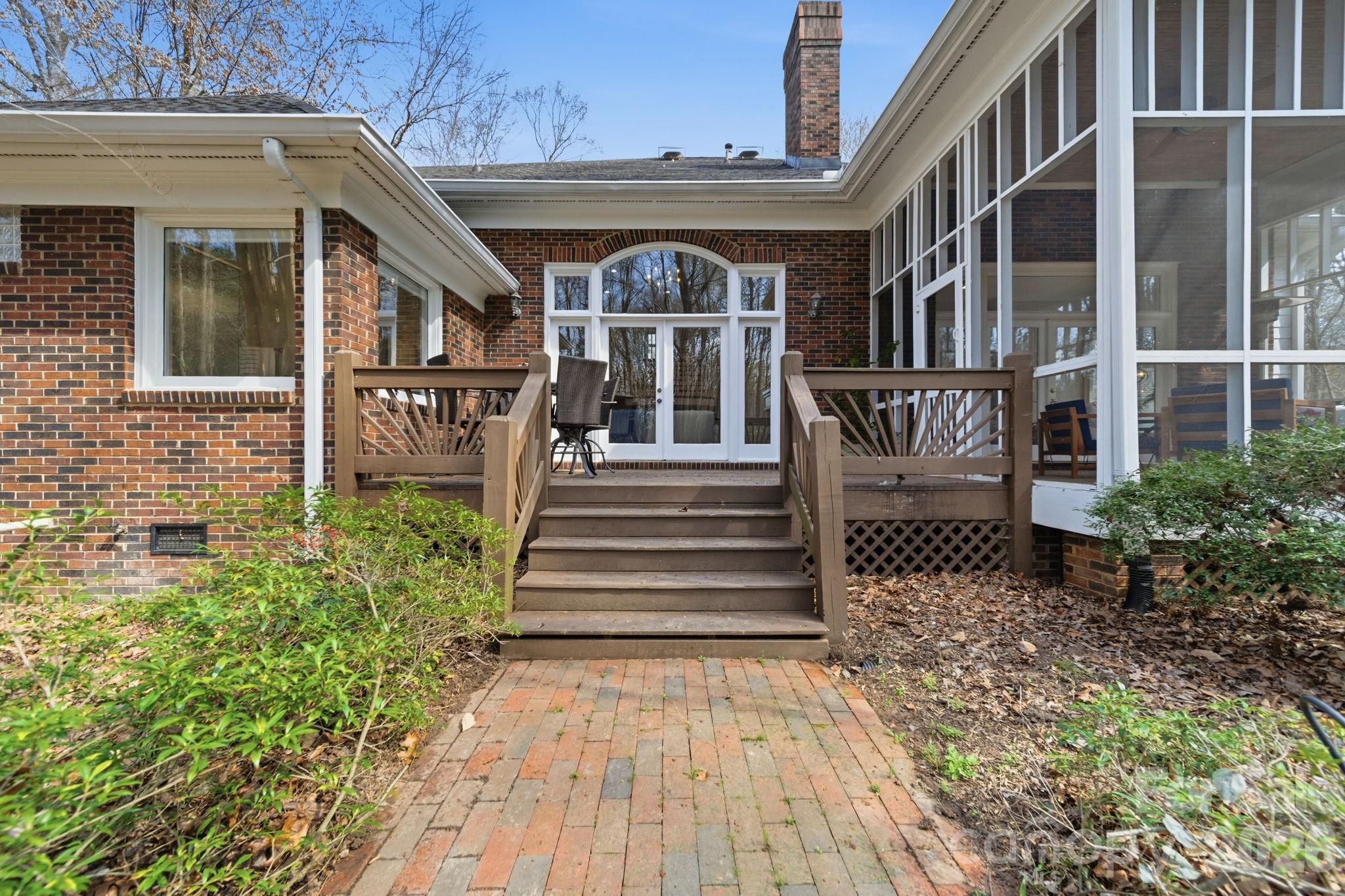 Walden Pond - Residential