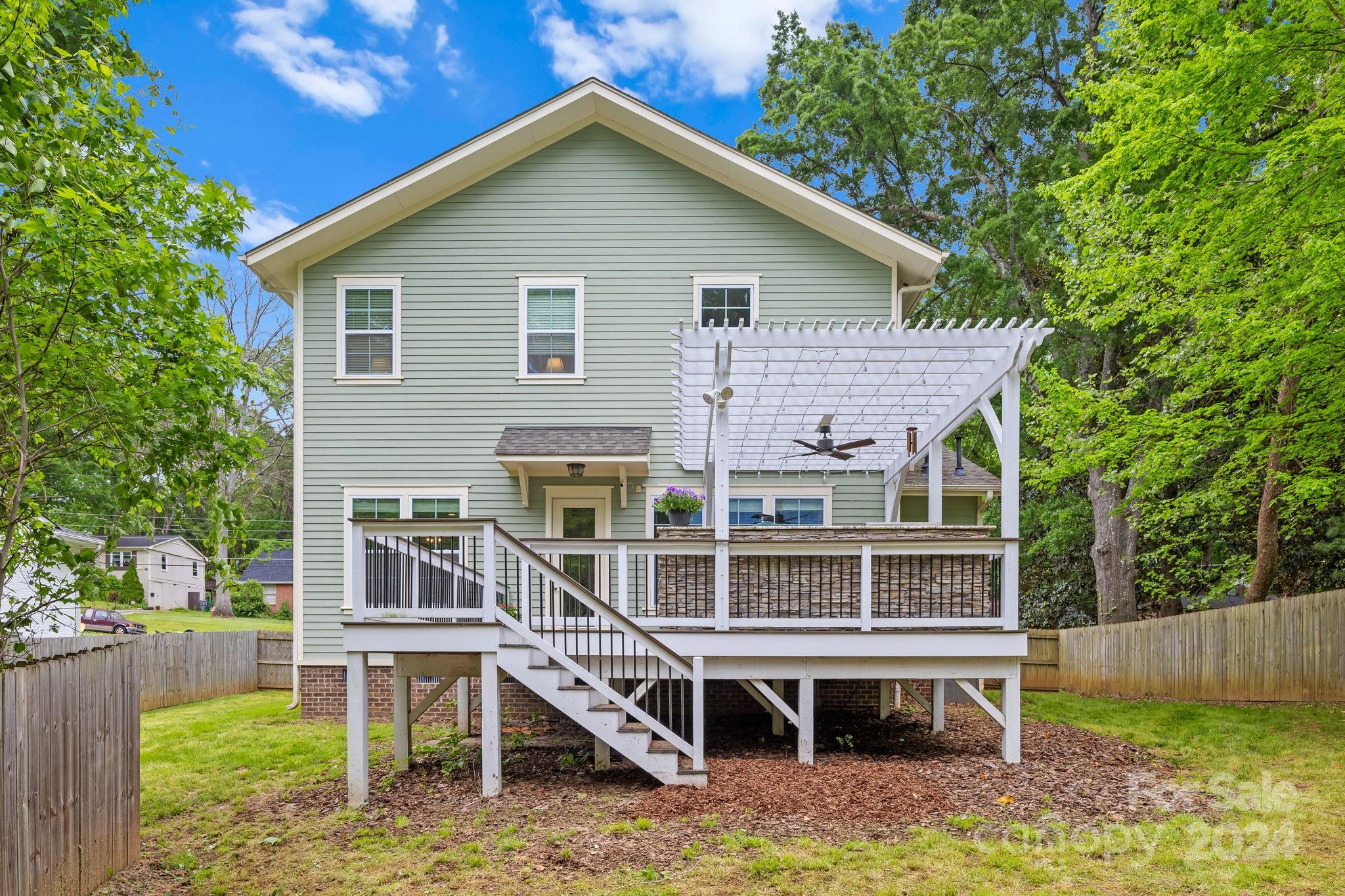 Merry Oaks - Residential