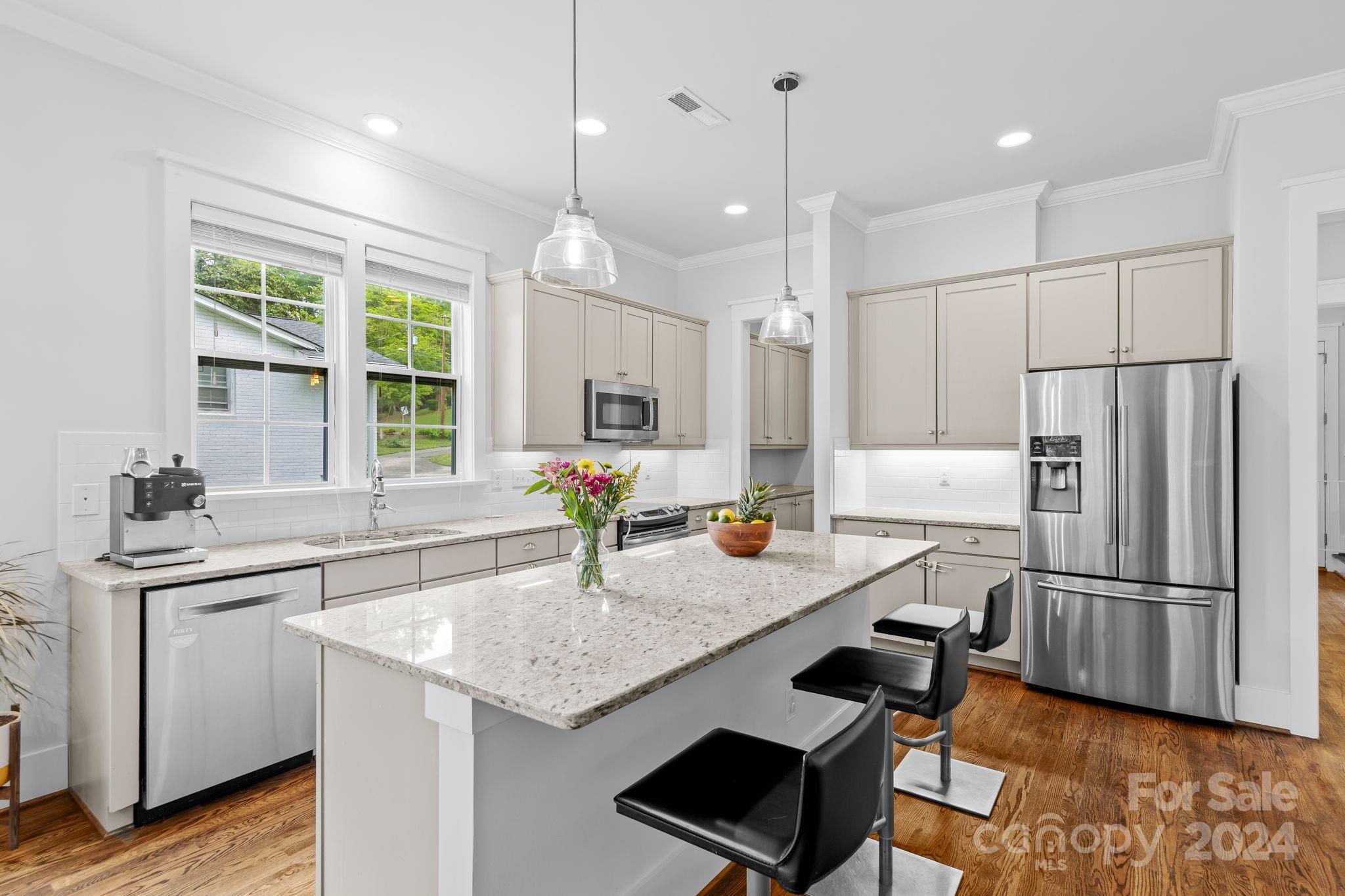 Merry Oaks - Residential