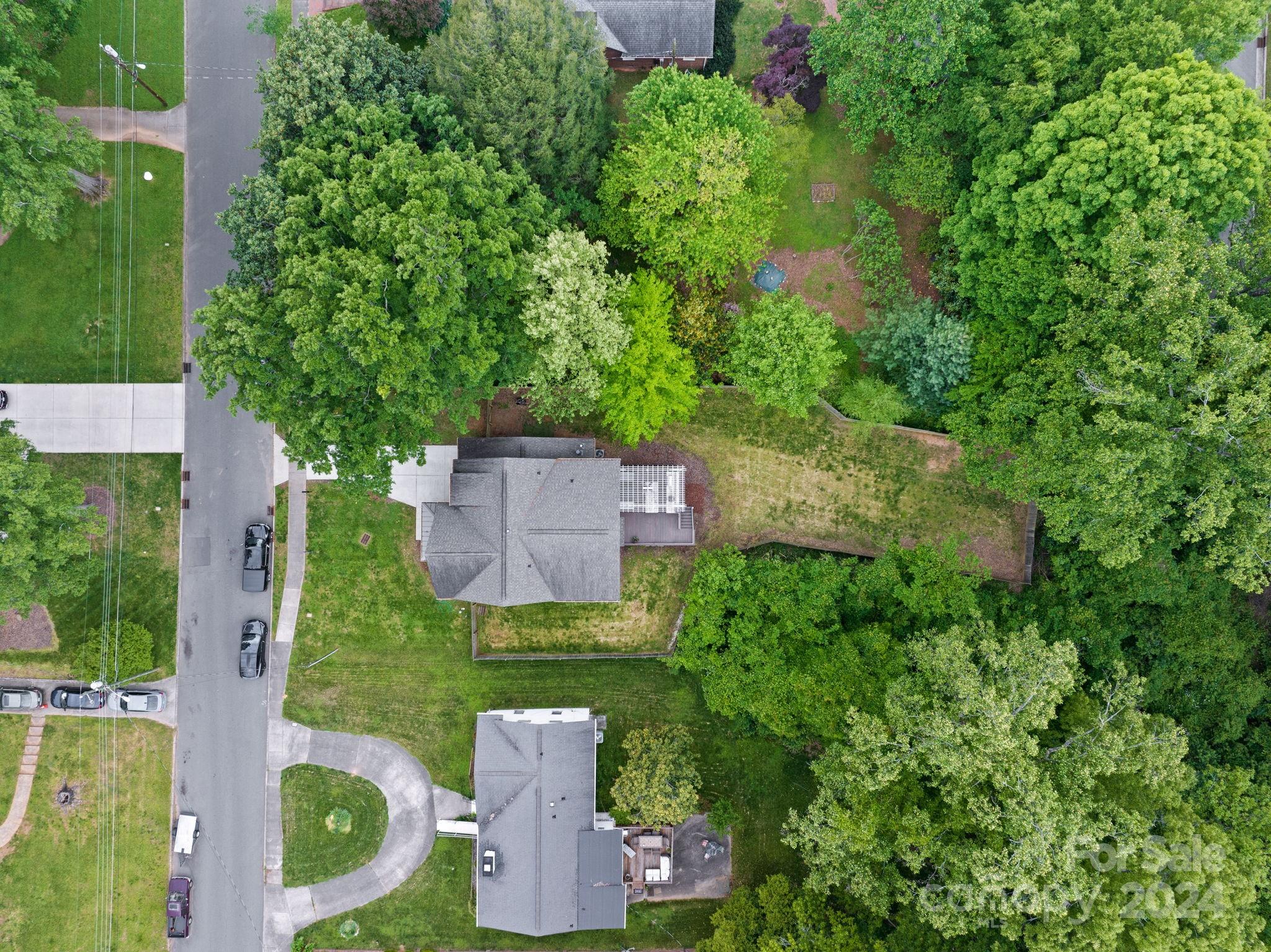 Merry Oaks - Residential