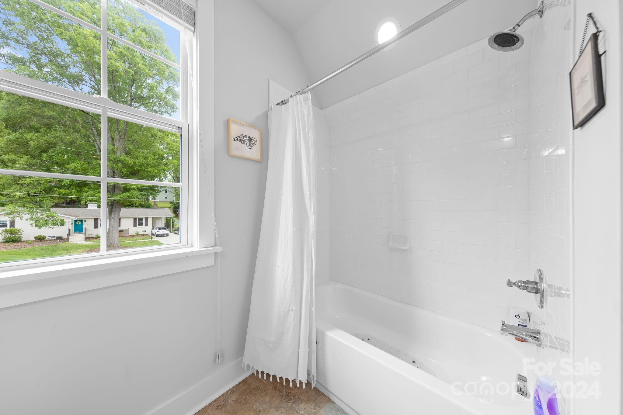 Merry Oaks - Residential