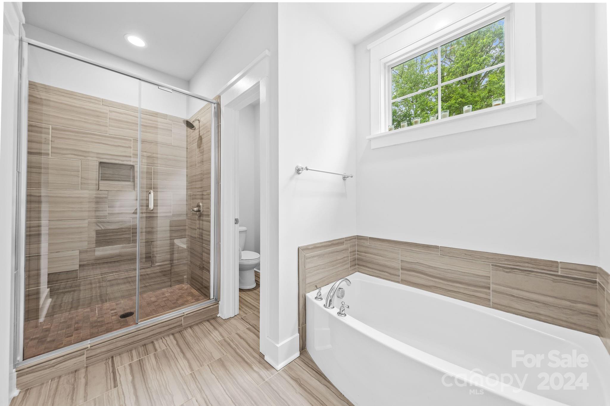 Merry Oaks - Residential