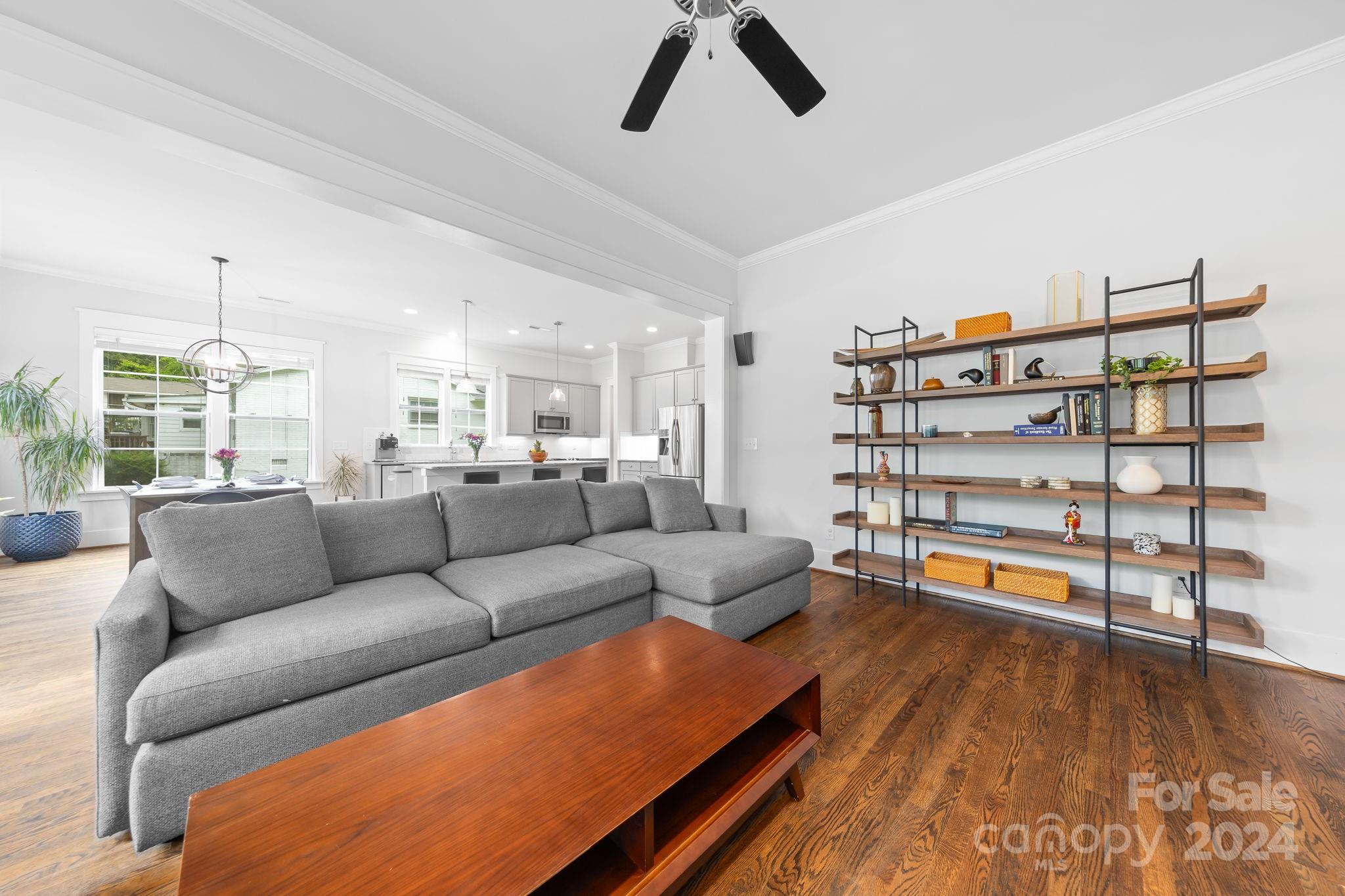 Merry Oaks - Residential