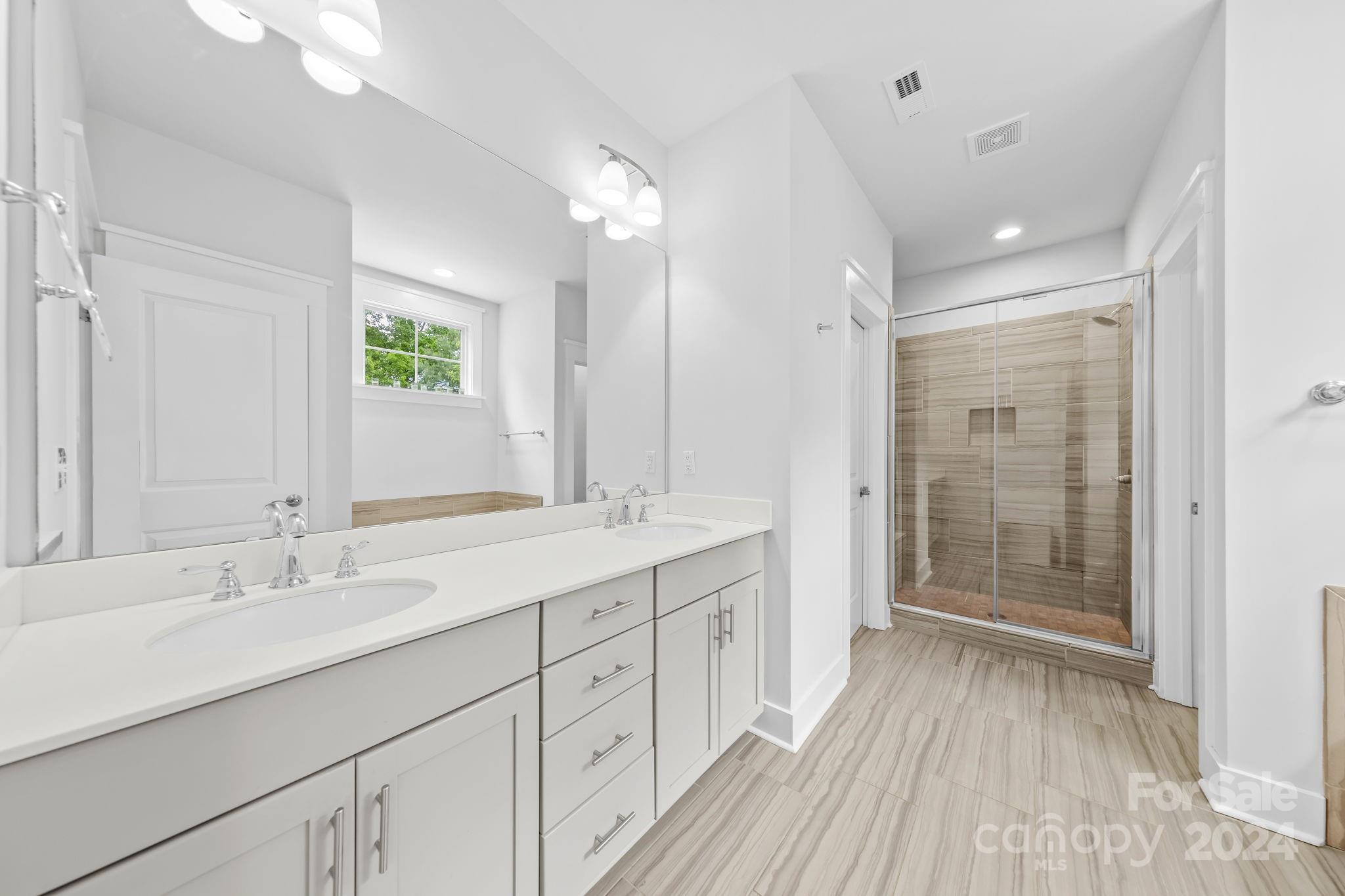 Merry Oaks - Residential