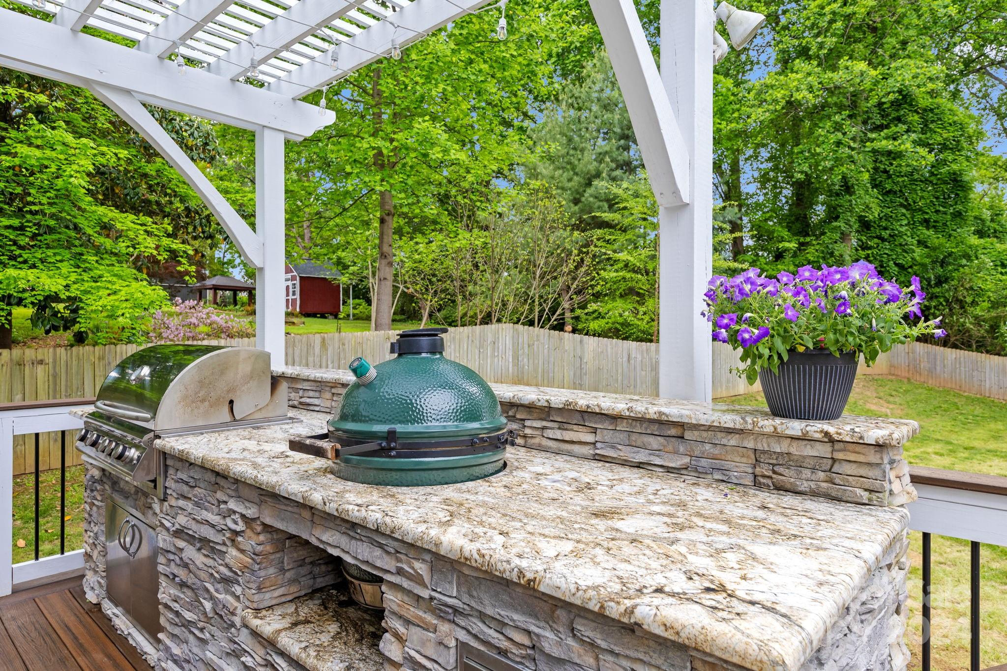 Merry Oaks - Residential