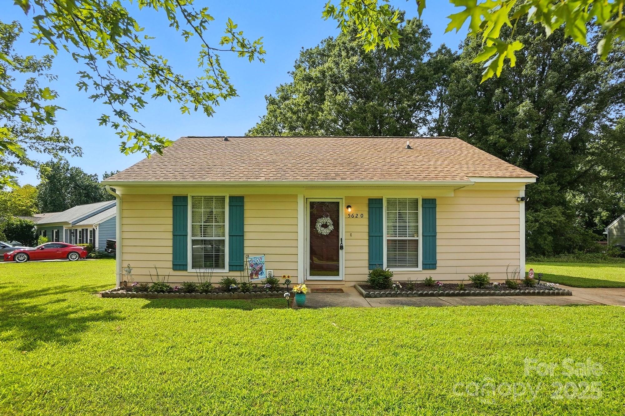 5620 Carved Oak Circle