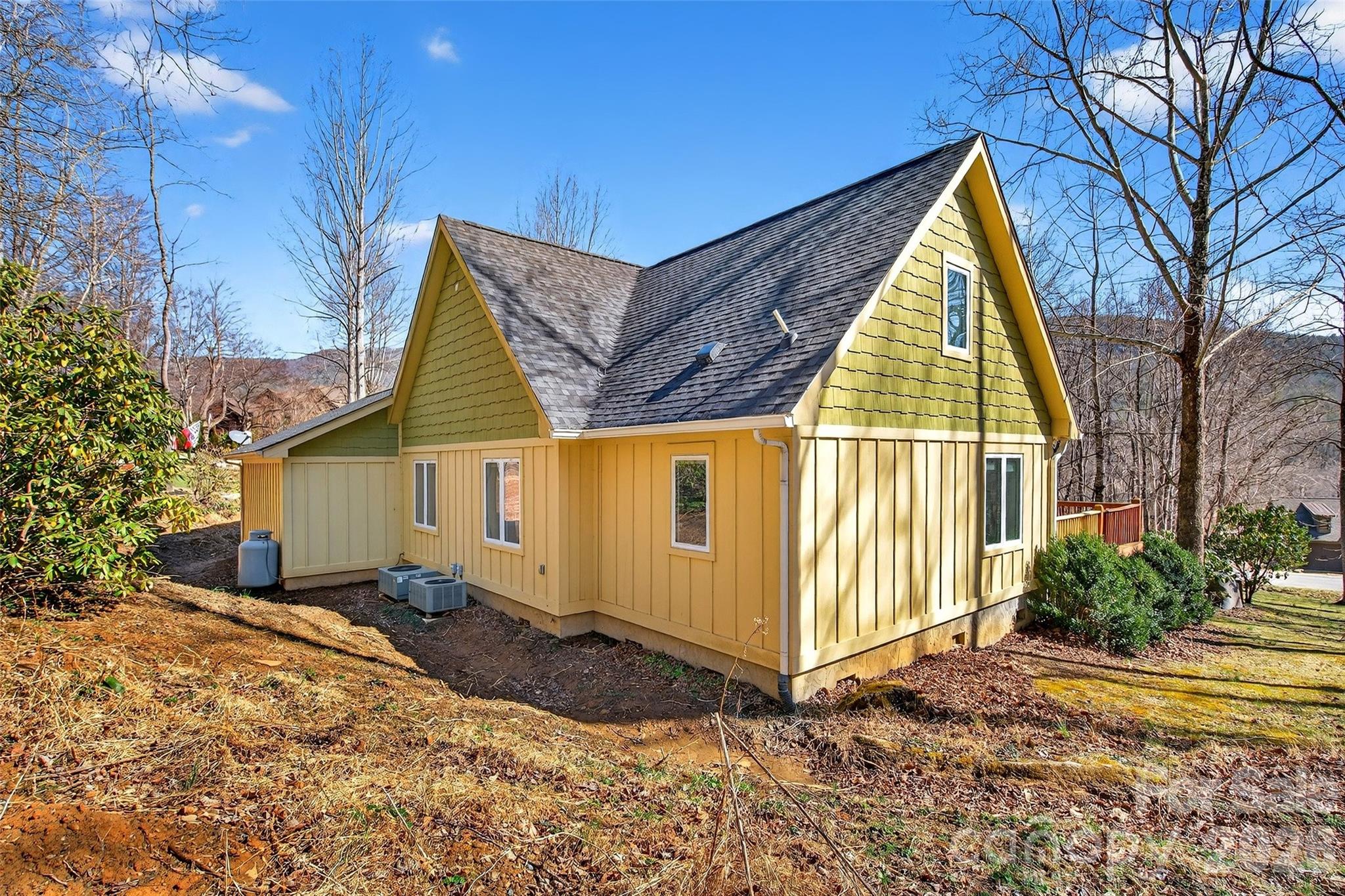 Linville Falls Mountain Club and Preserve - Residential