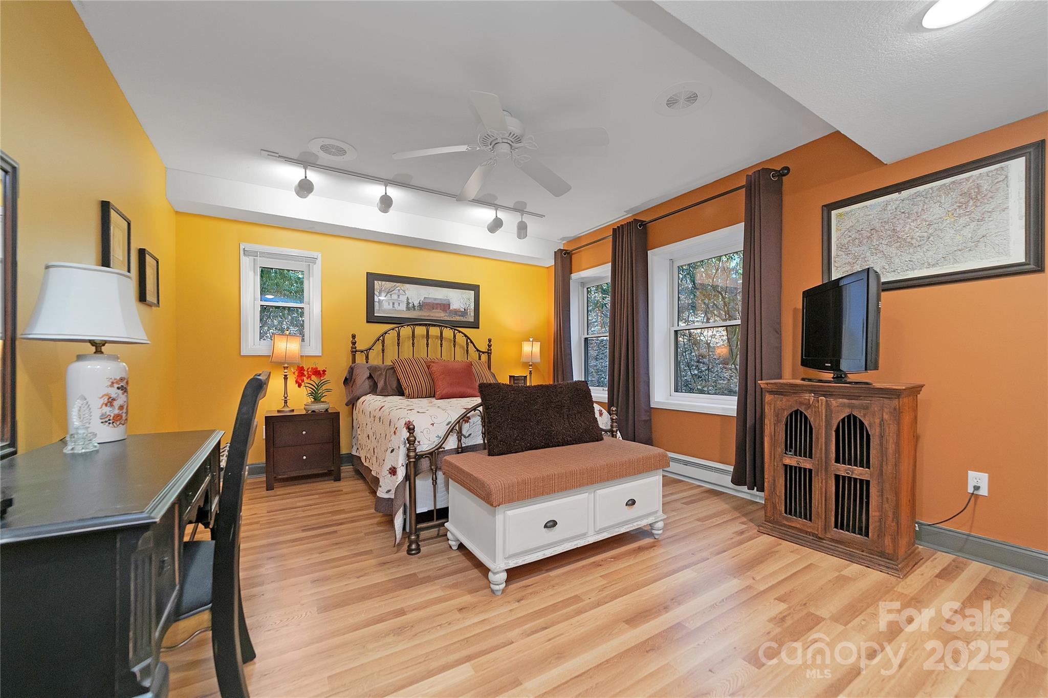 Connestee Falls - Residential