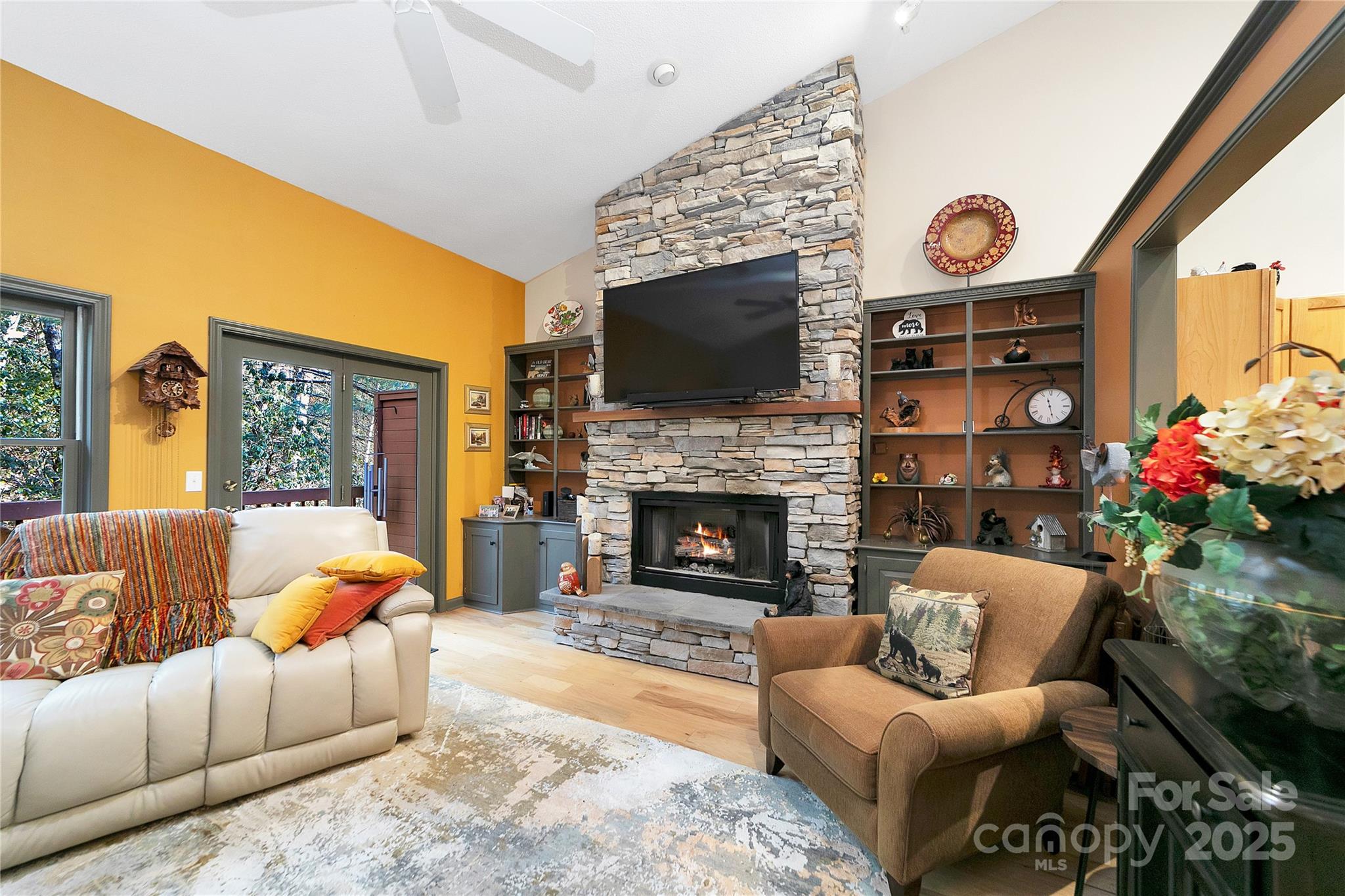 Connestee Falls - Residential