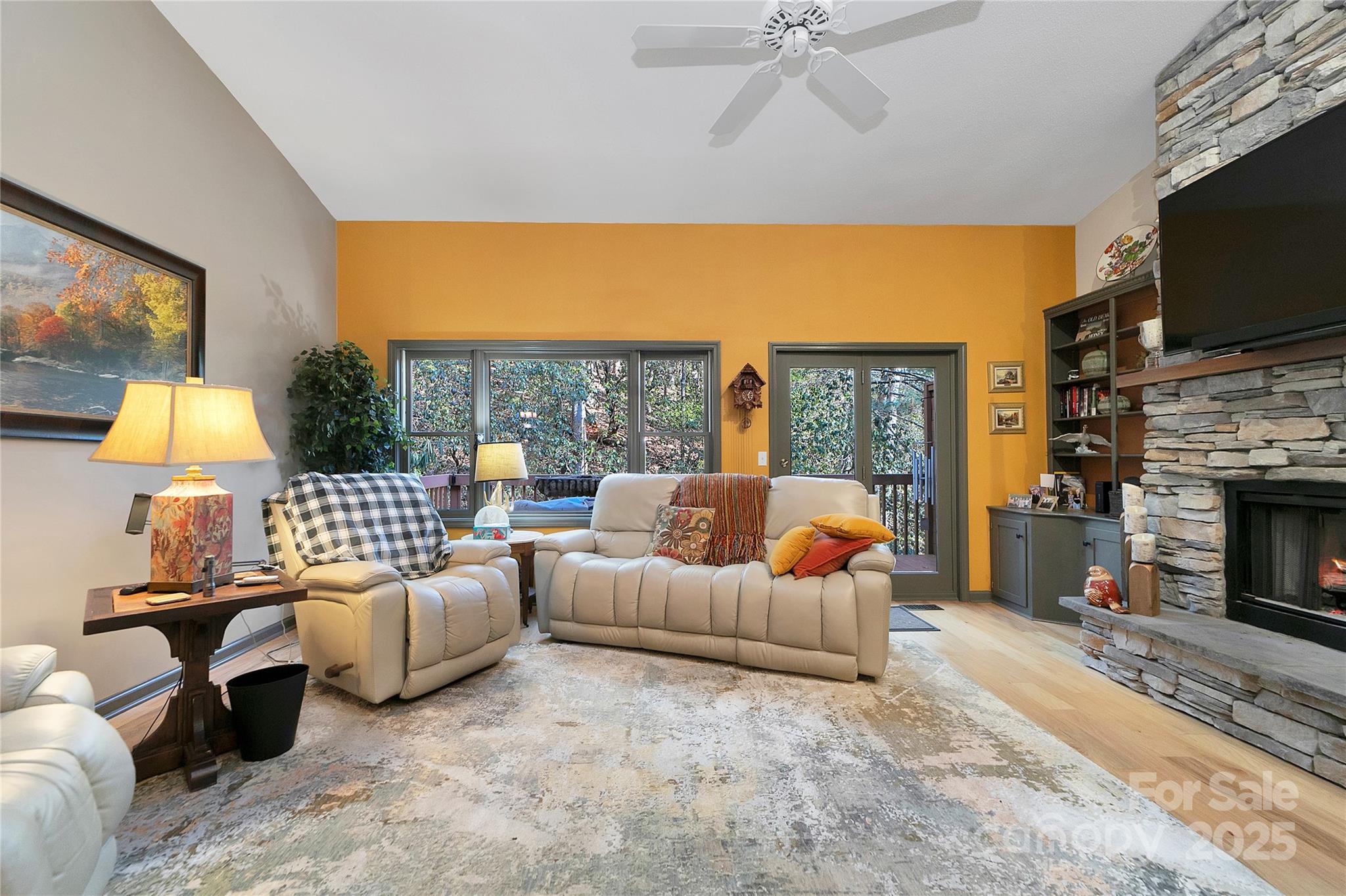 Connestee Falls - Residential