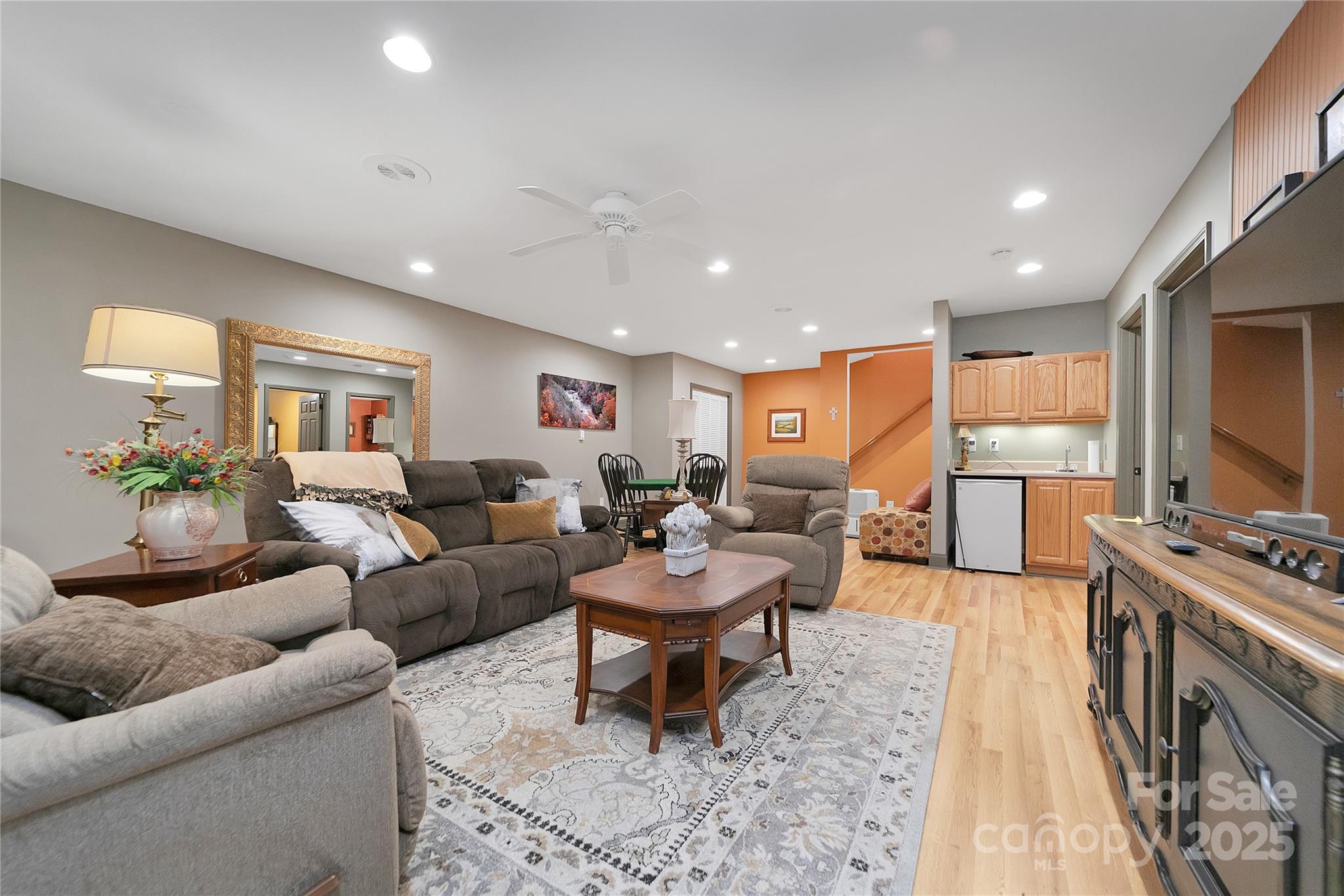 Connestee Falls - Residential