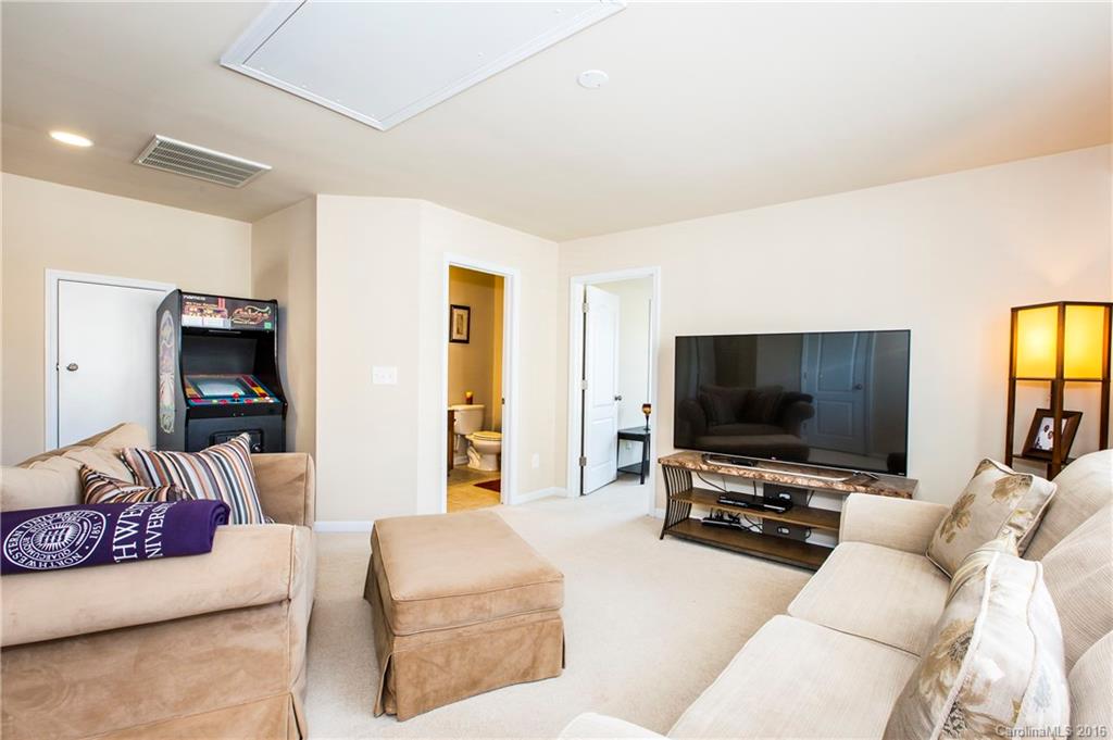 Caldwell Commons - Residential