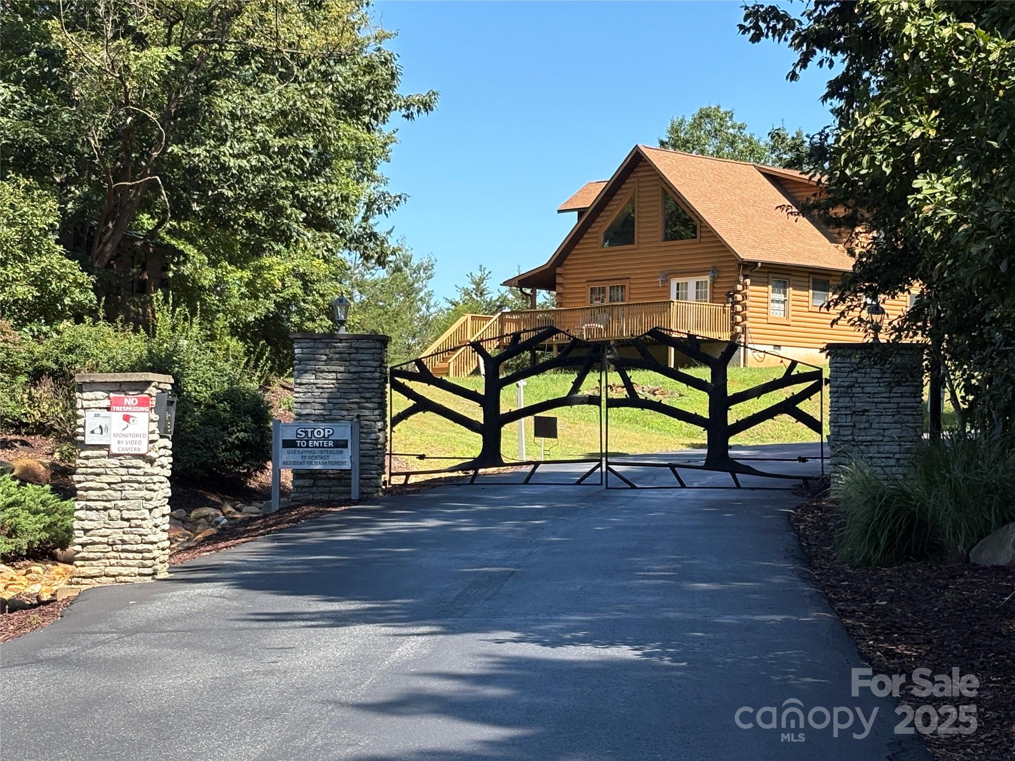 South Mountain Peaks - Land