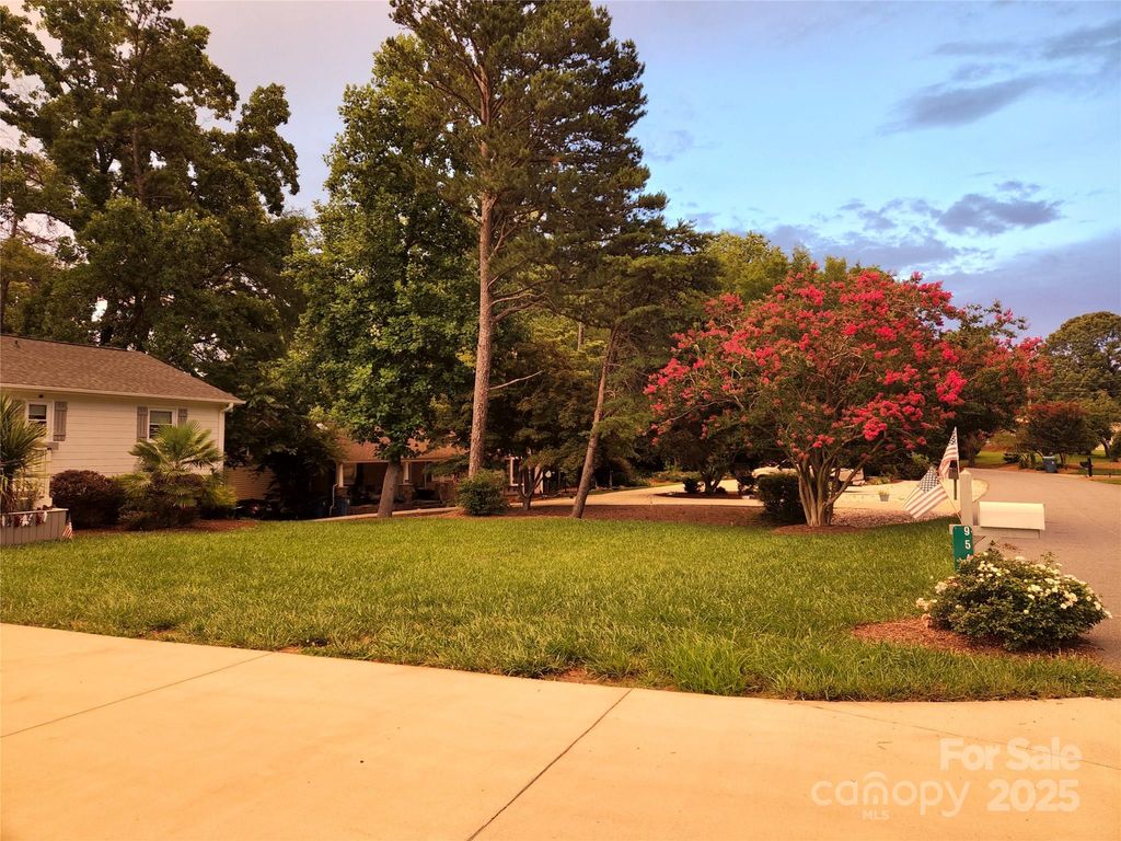 listing image 44
