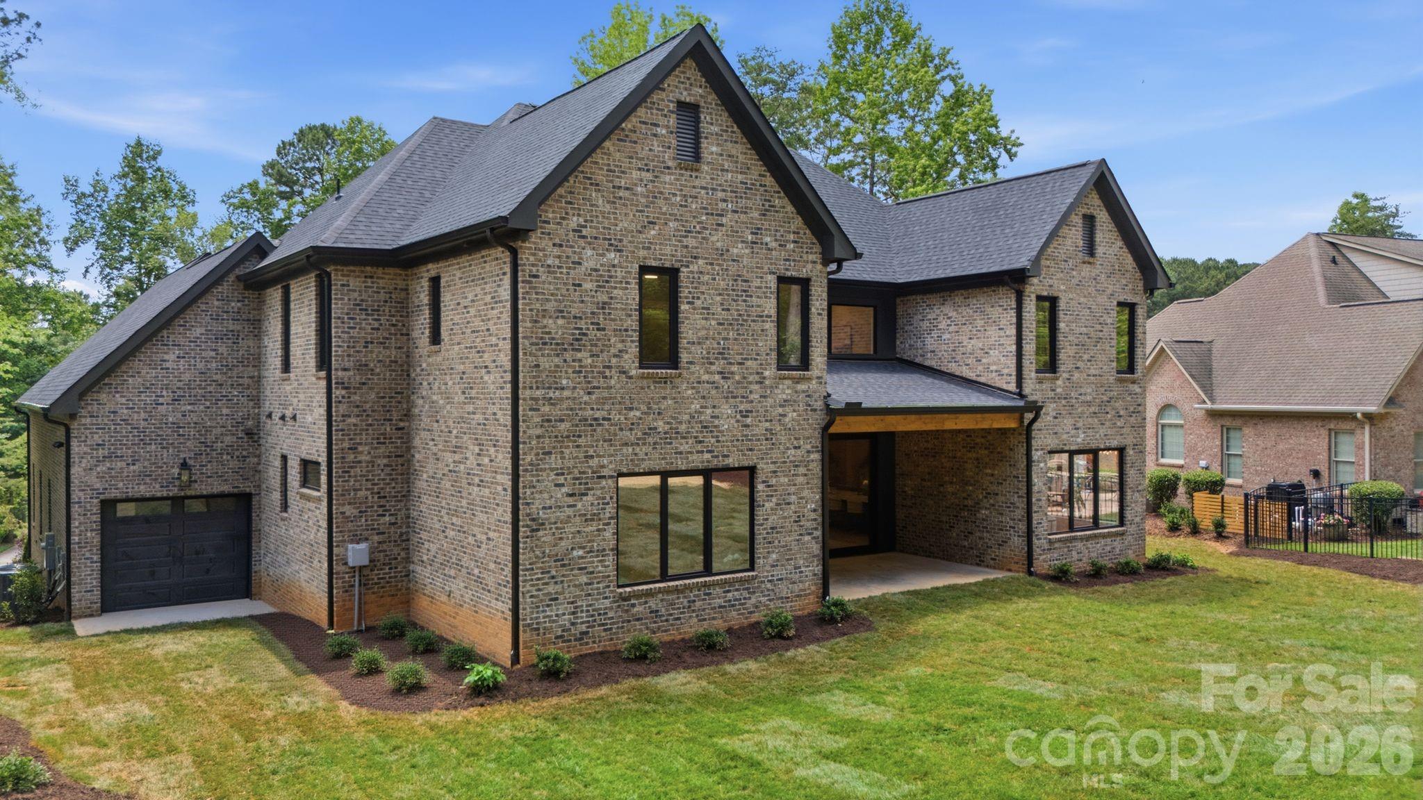 7607 Cottonwood Drive