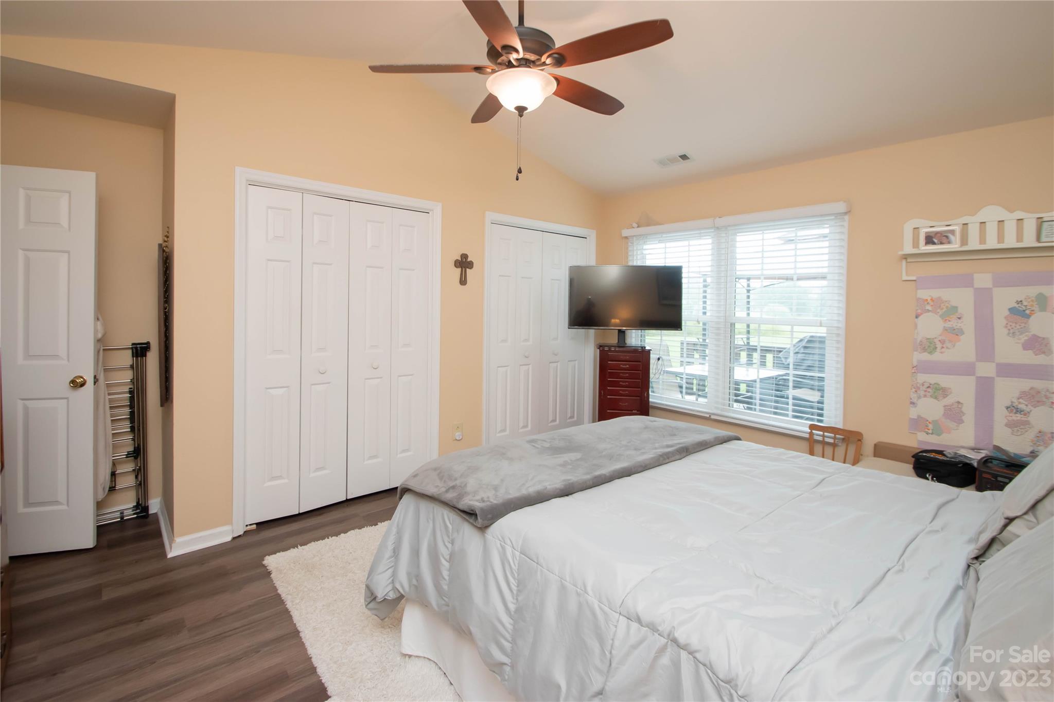 Kensington At Raintree - Residential