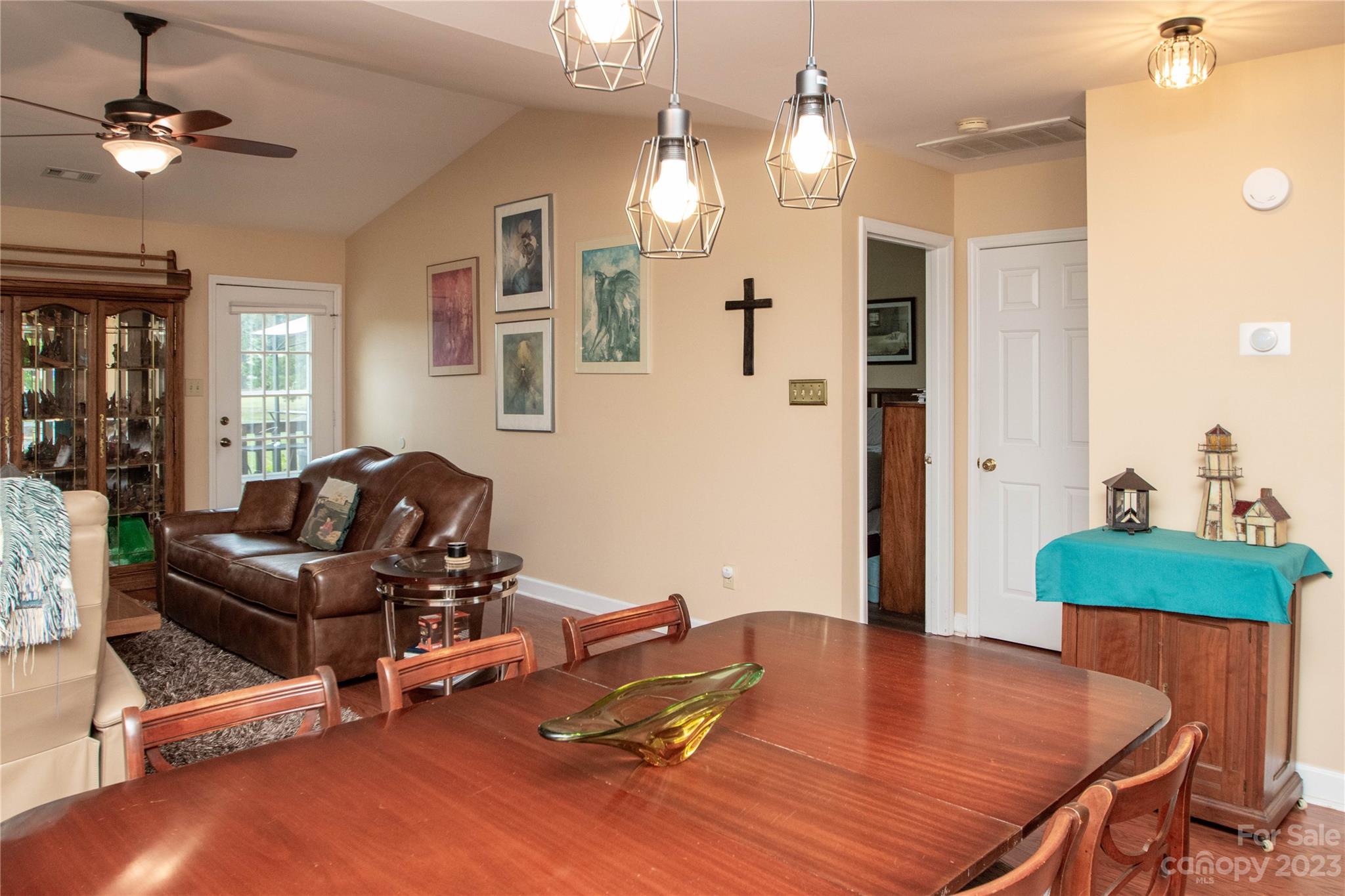 Kensington At Raintree - Residential