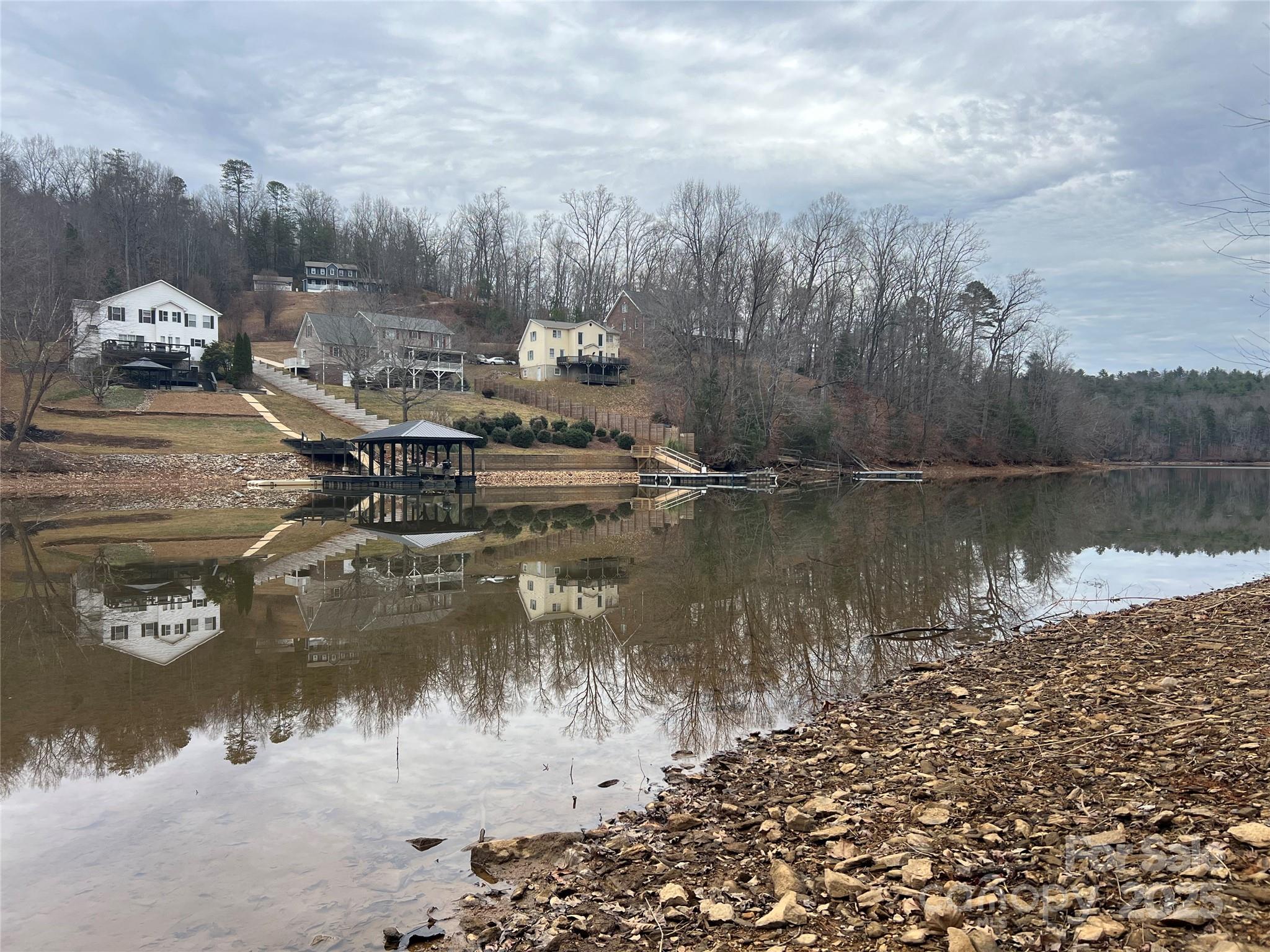 Plantation Point - Land