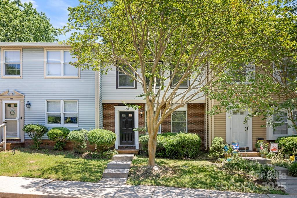 8266 Knights Bridge Road