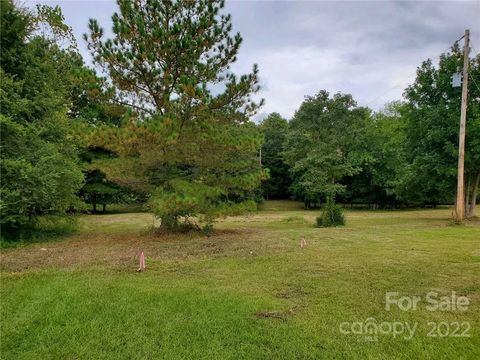 Photo of 3305 Drake Road, Midland, NC 28107 (MLS # 3880856)