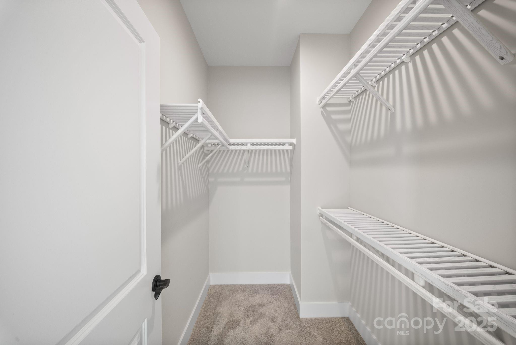 Villas at Pinecroft - Residential