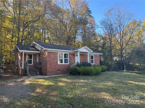 Photo for 918 Breezewood Drive