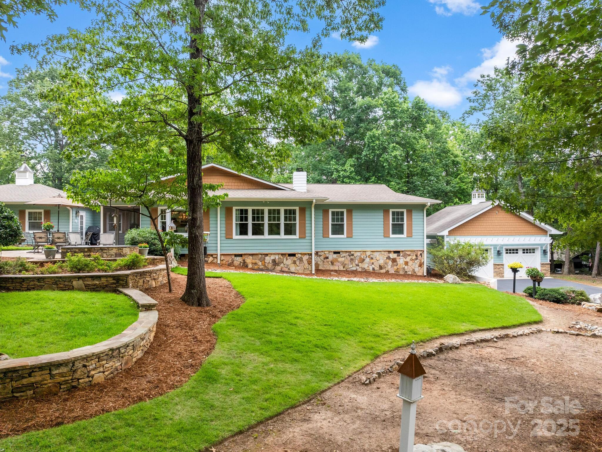 1165 Mountain Laurel Drive