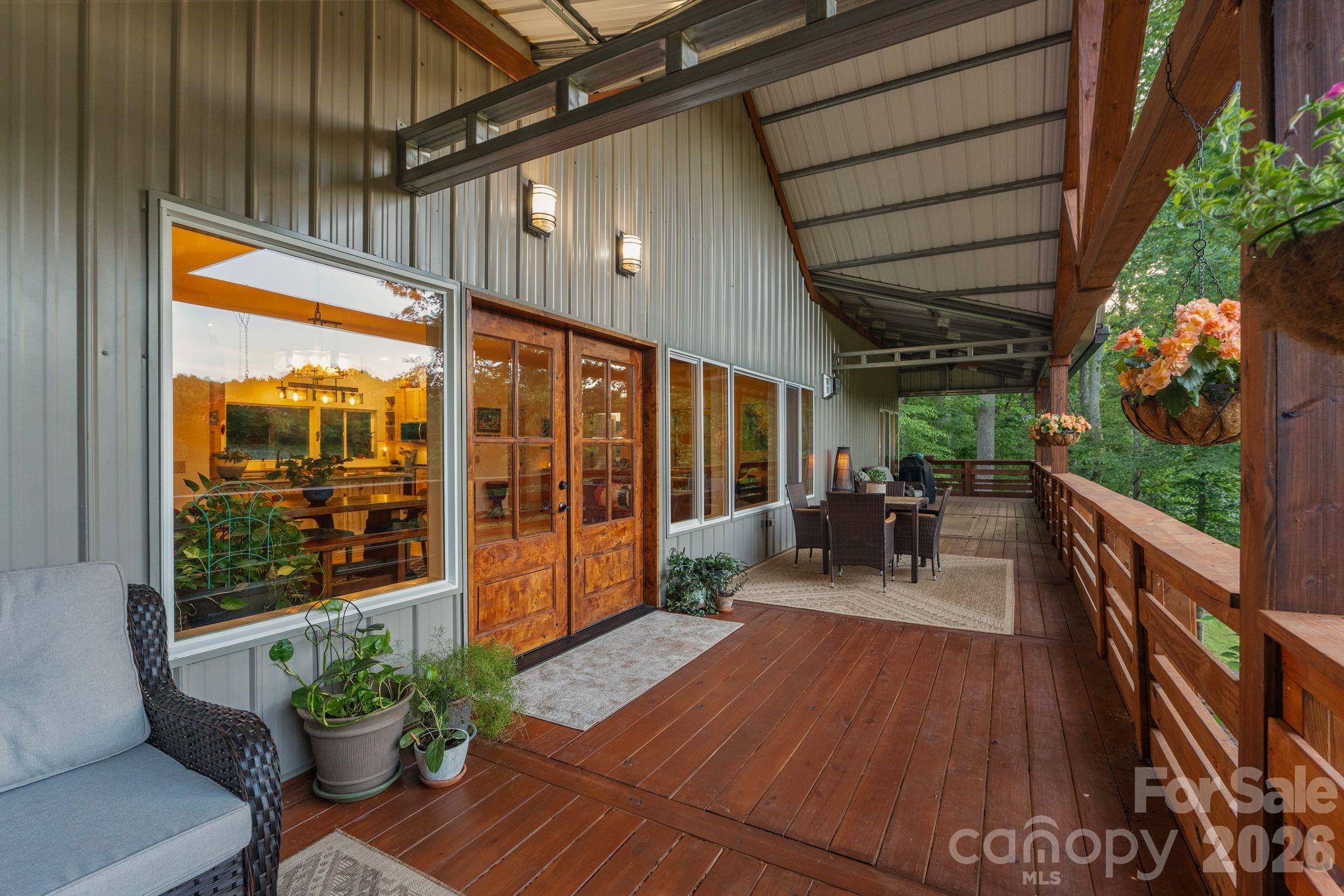 9870 Harvest Lane