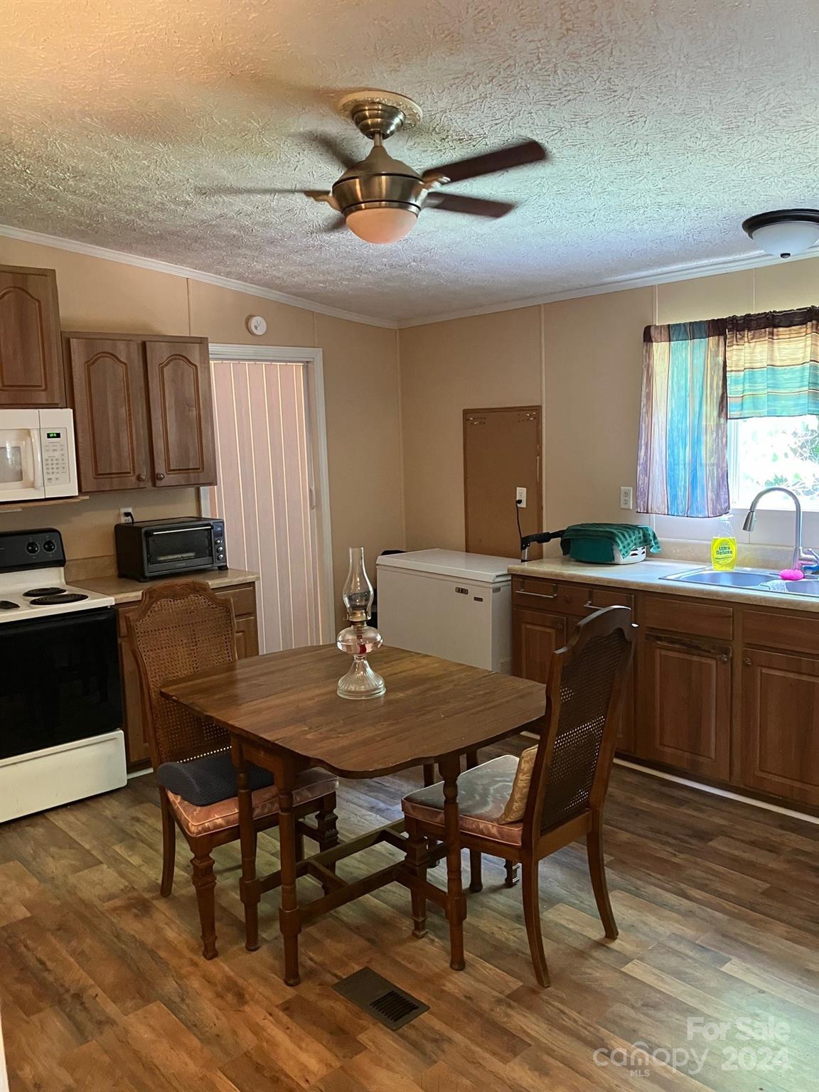 Cedar Bluff - Residential