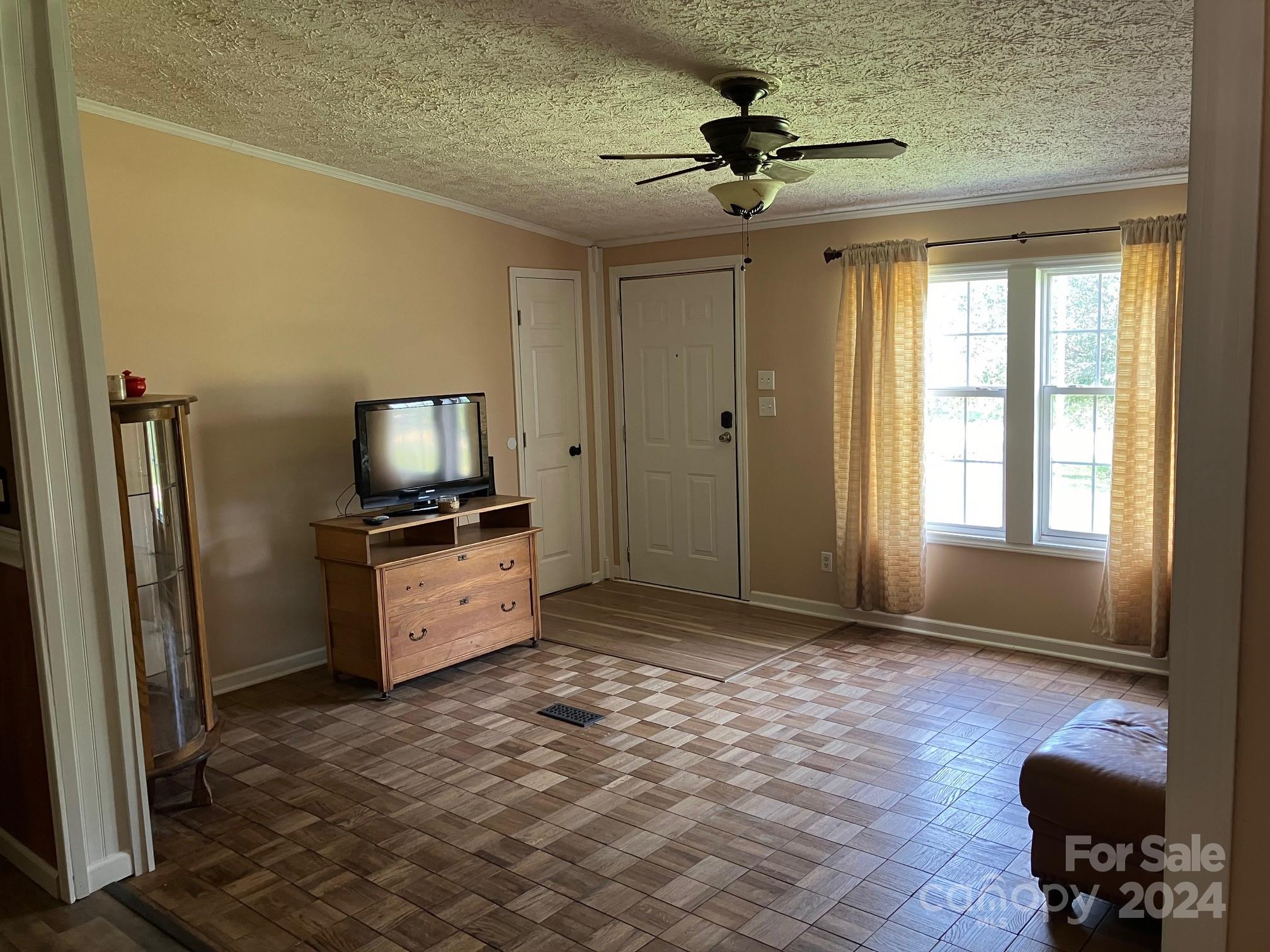 Cedar Bluff - Residential