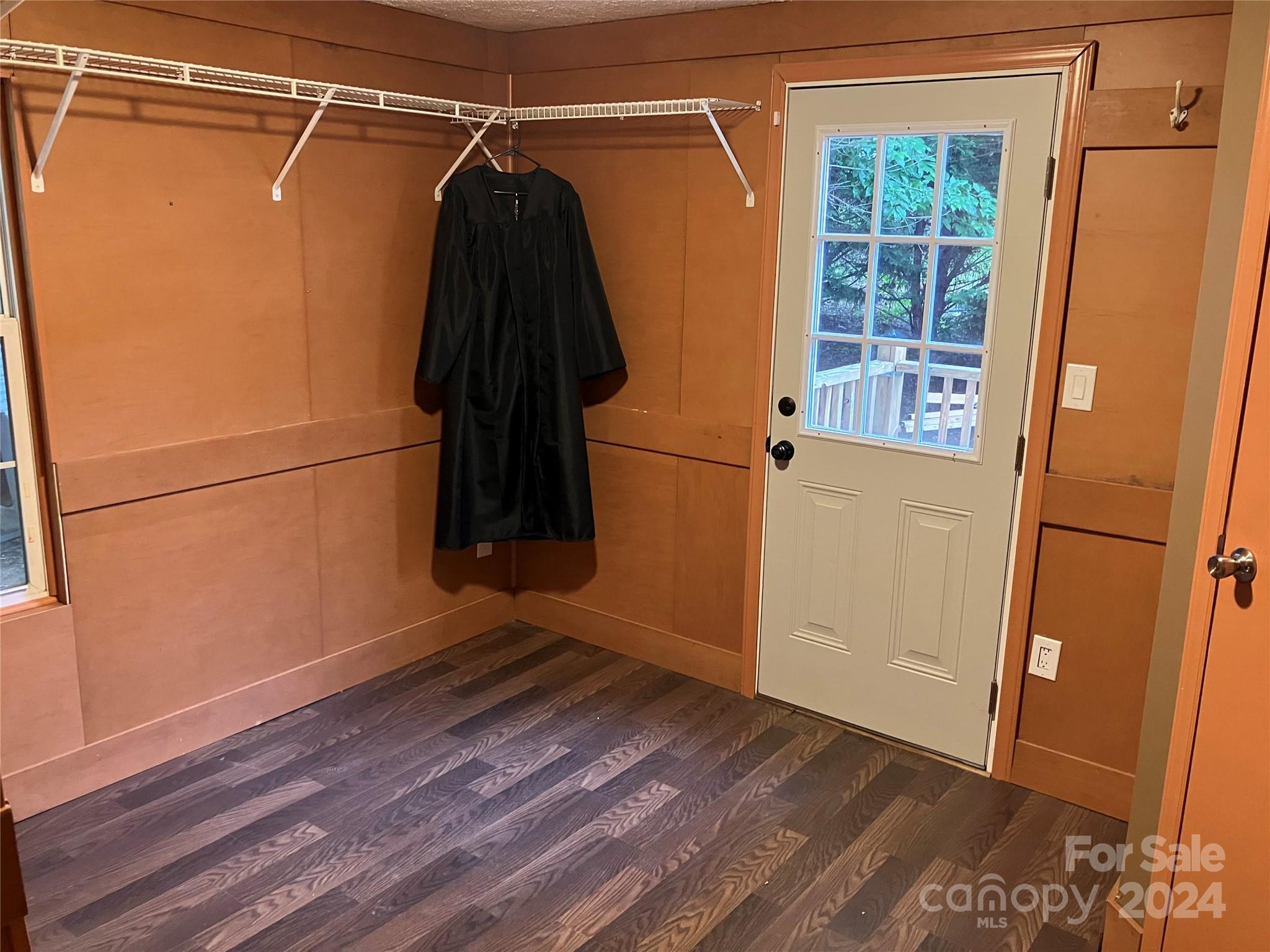 Cedar Bluff - Residential