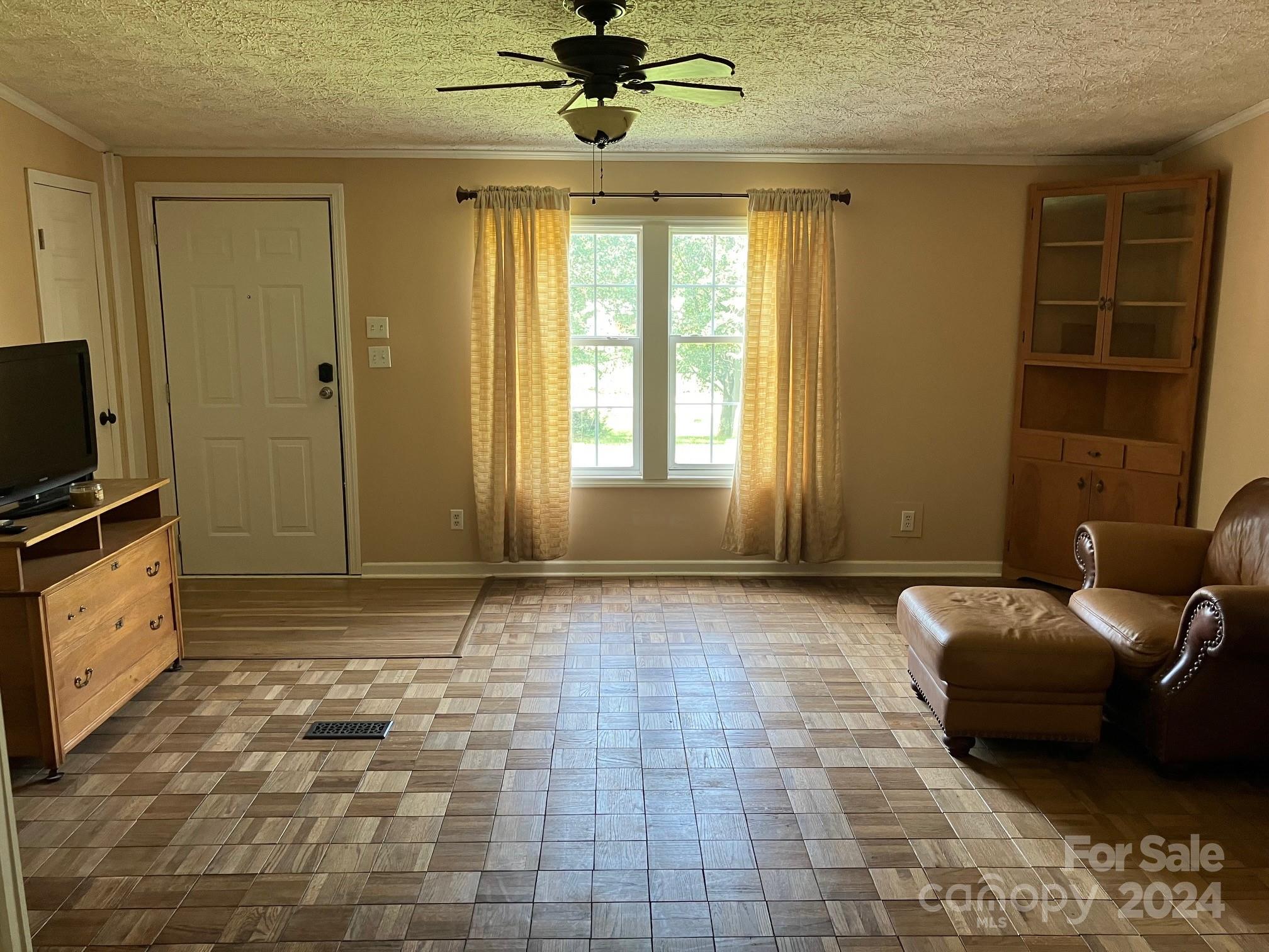 Cedar Bluff - Residential