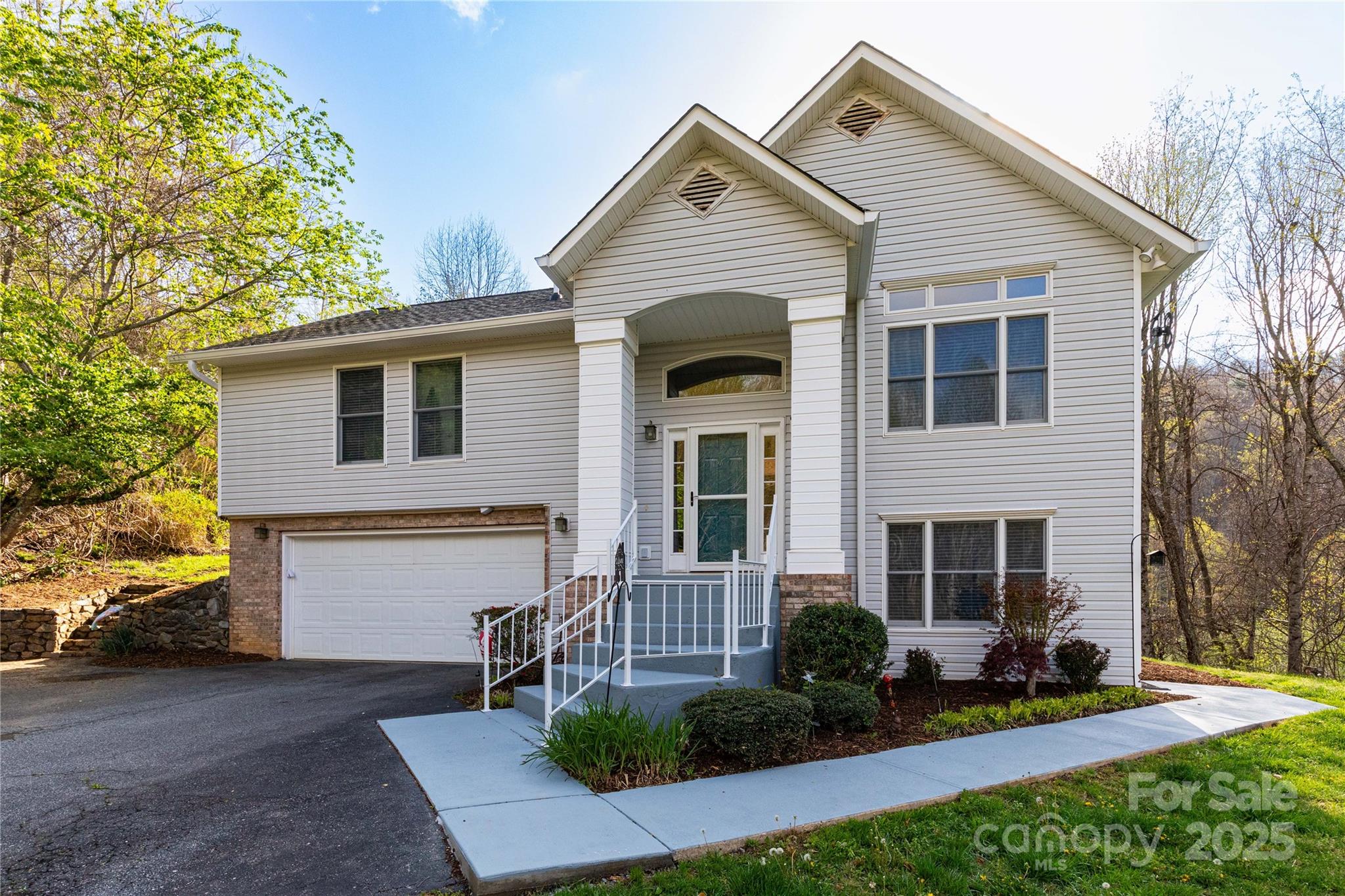 110 Red Fox Den Road