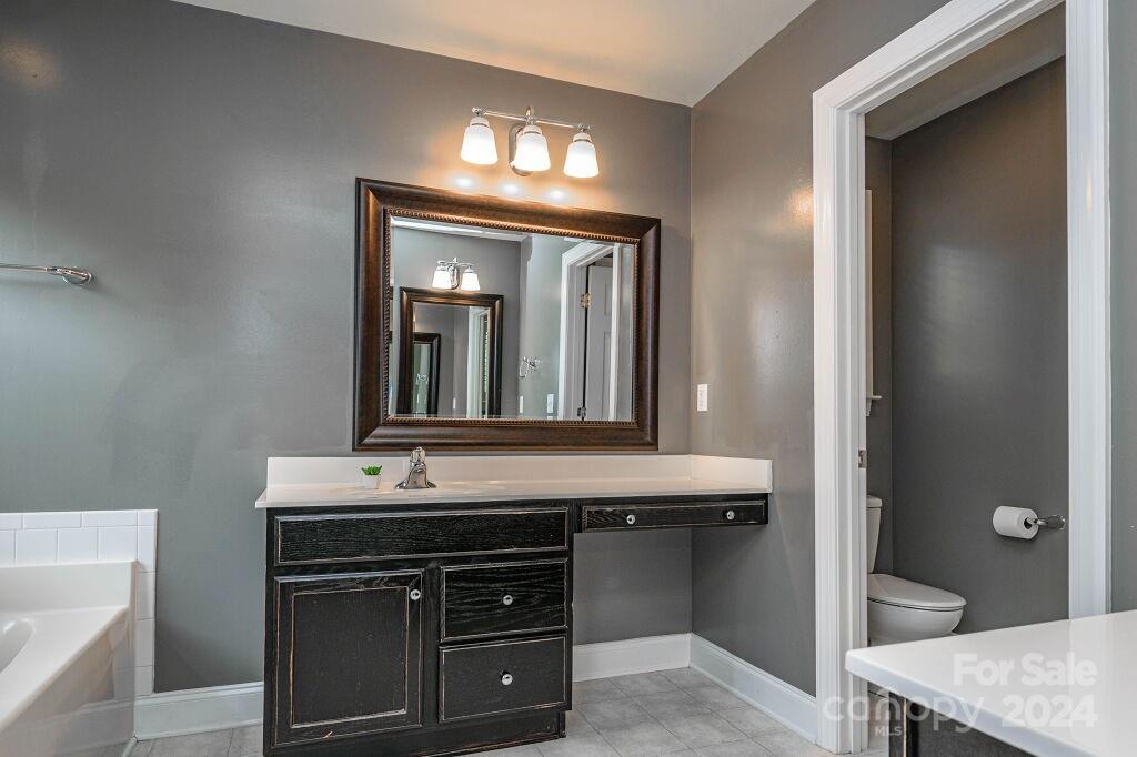 Biltmore Lake - Residential